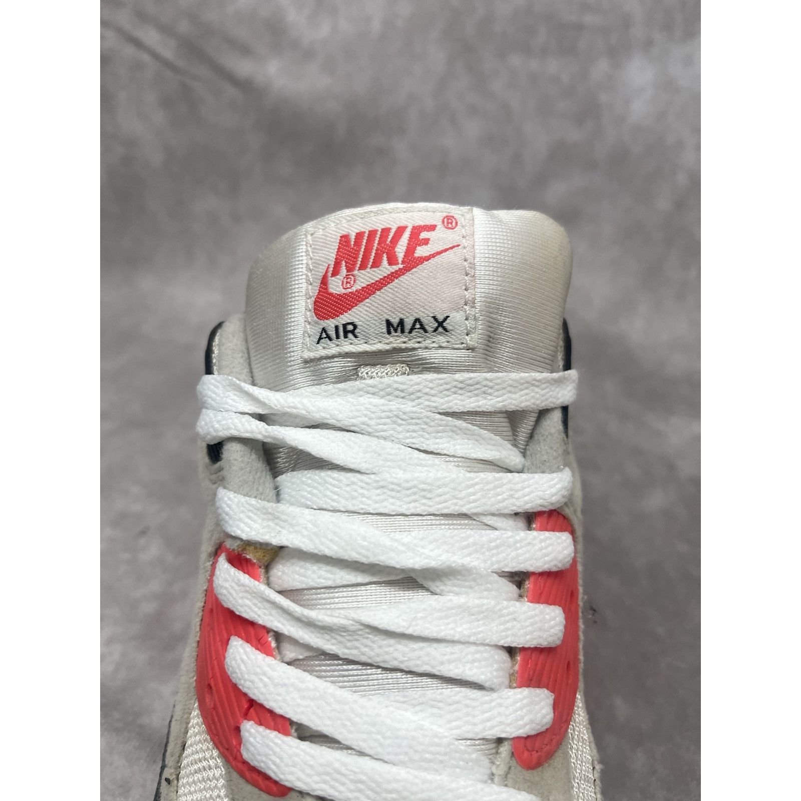 Nike Vintage Nike Air Max 90 Infrared OG Sneaker Shoes 313096-101 Size US 10.5 / EU 43-44 - 8 Thumbnail