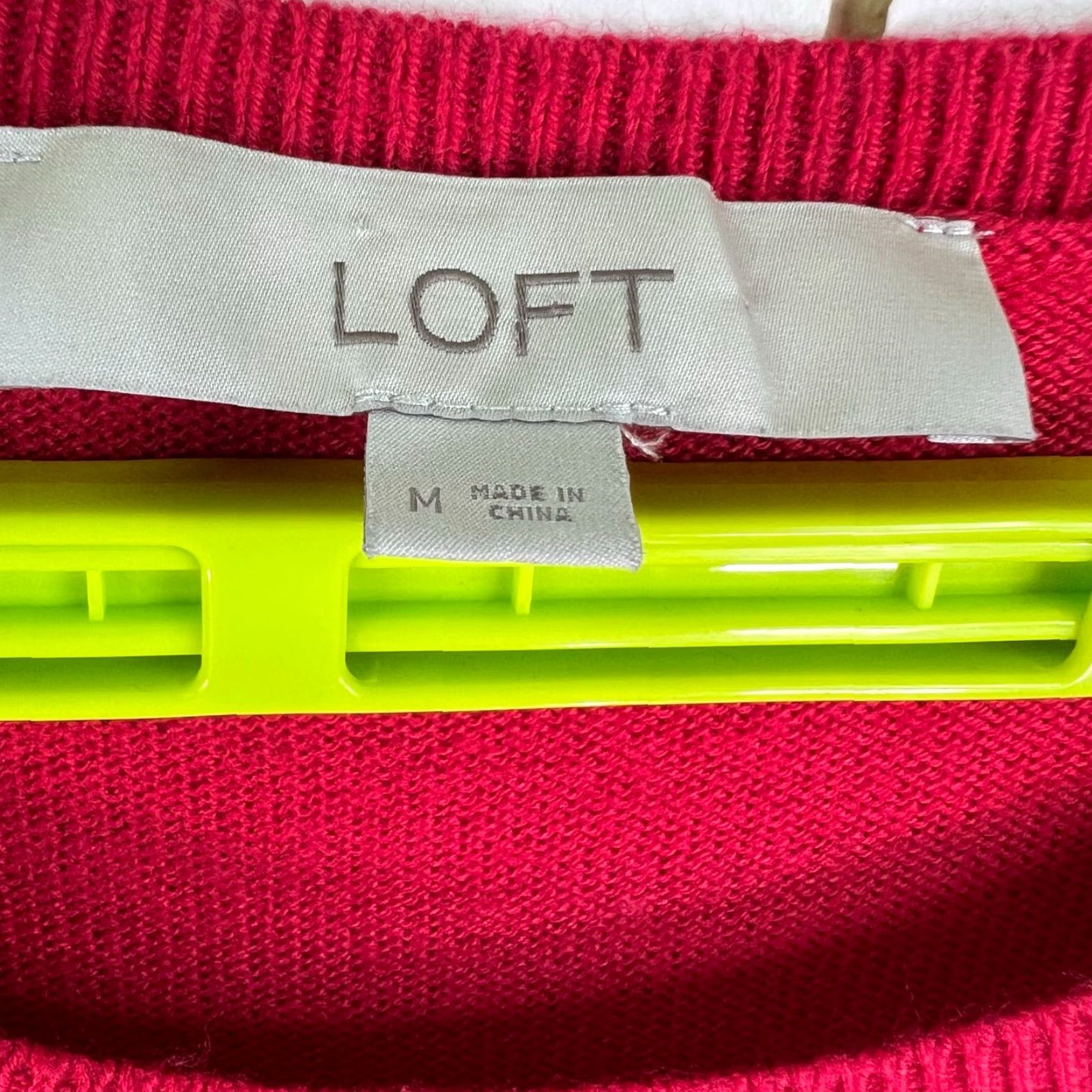 Loft LOFT Knit Sweater Women's Size M Red Long Sleeve with Side Button Accents Size M / US 6-8 / IT 42-44 - 4 Thumbnail