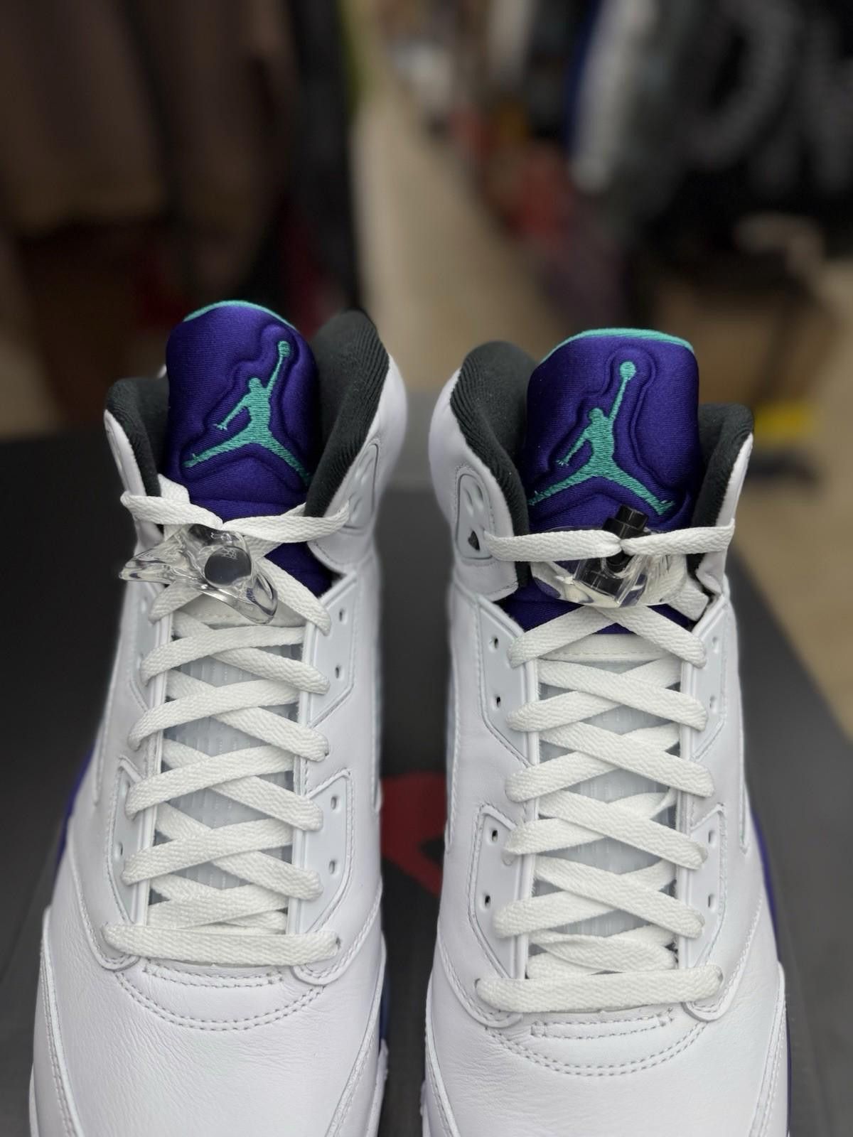 Jordan Brand Nike Air Jordan 5 Retro "Grape" (2025) Mens Size 13 NEW - Size US 13 / EU 46 - 8 Thumbnail