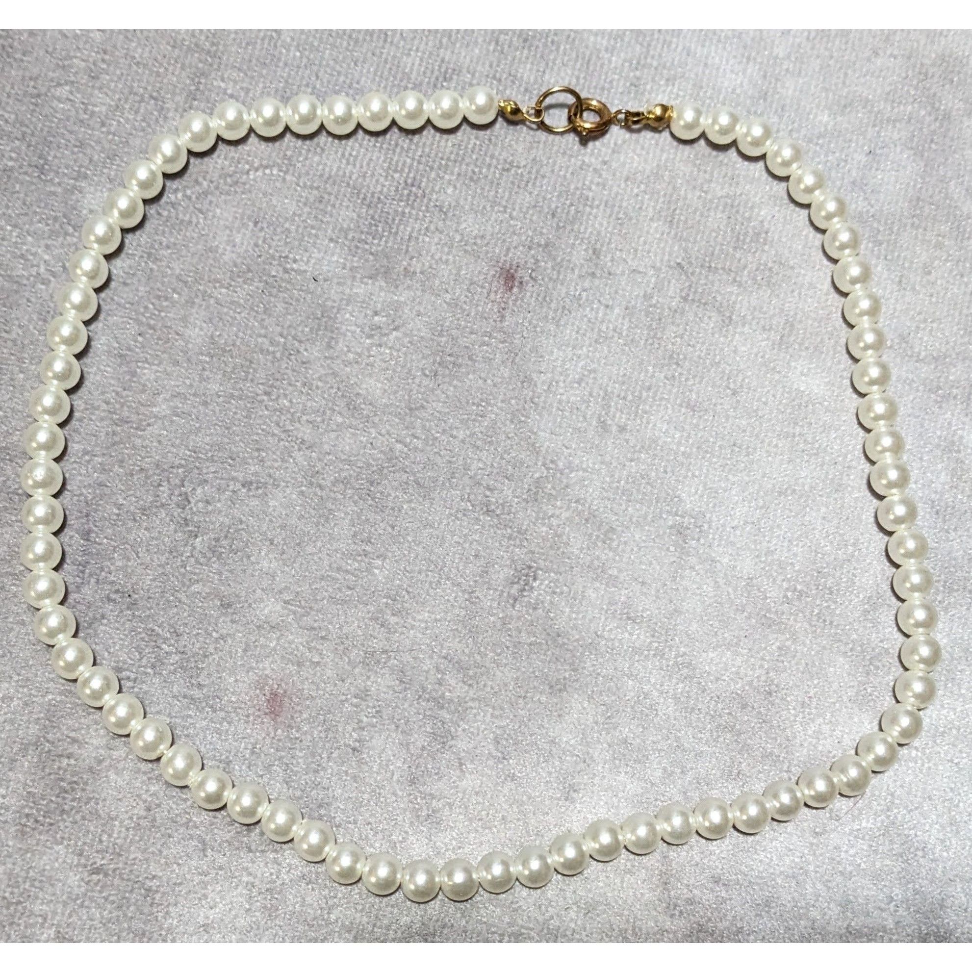 Other Casual White Faux Pearl Beaded Necklace Size ONE SIZE - 8 Thumbnail