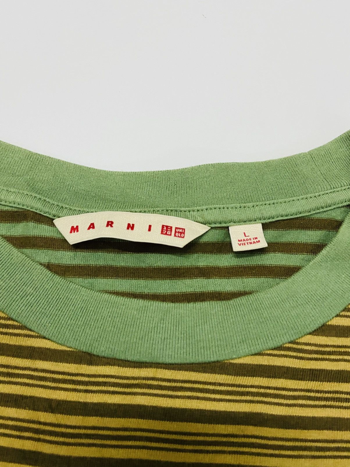 Marni × Uniqlo UNIQLO x MARNI COLLAB TEE Size US L / EU 52-54 / 3 - 13 Thumbnail