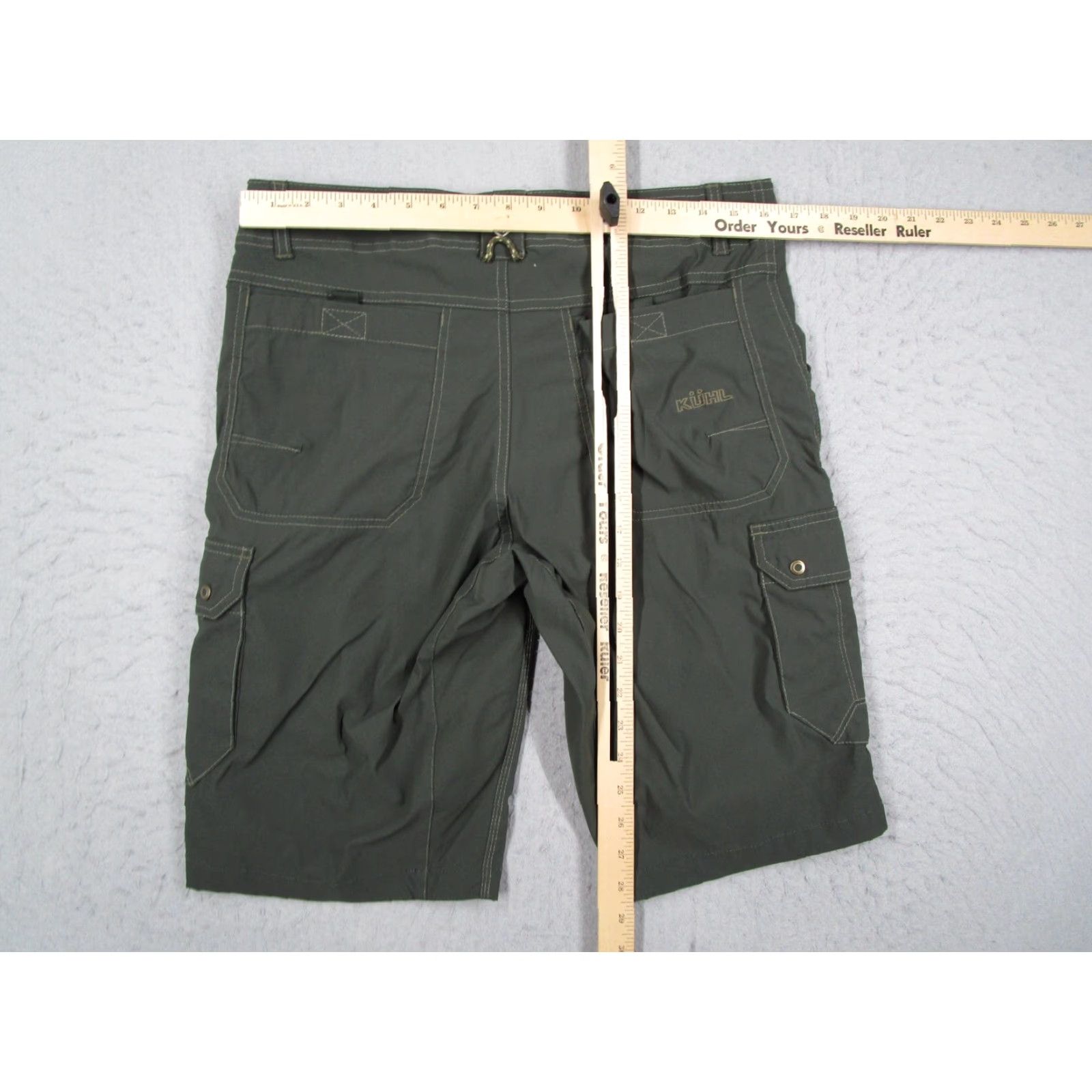 Vintage KÜHL Shorts Mens 32 Green Nylon Stretch Cargo Hiking Quick Dry Outdoor Utility Size US 32 / EU 48 - 6 Thumbnail