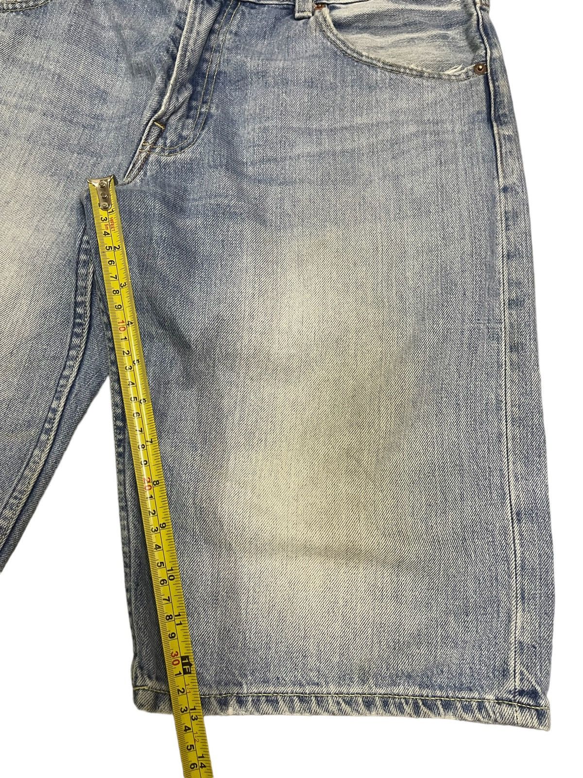 Levi's Vintage Levis Classic Blue Wash Short Jeans Size US 34 / EU 50 - 10 Thumbnail