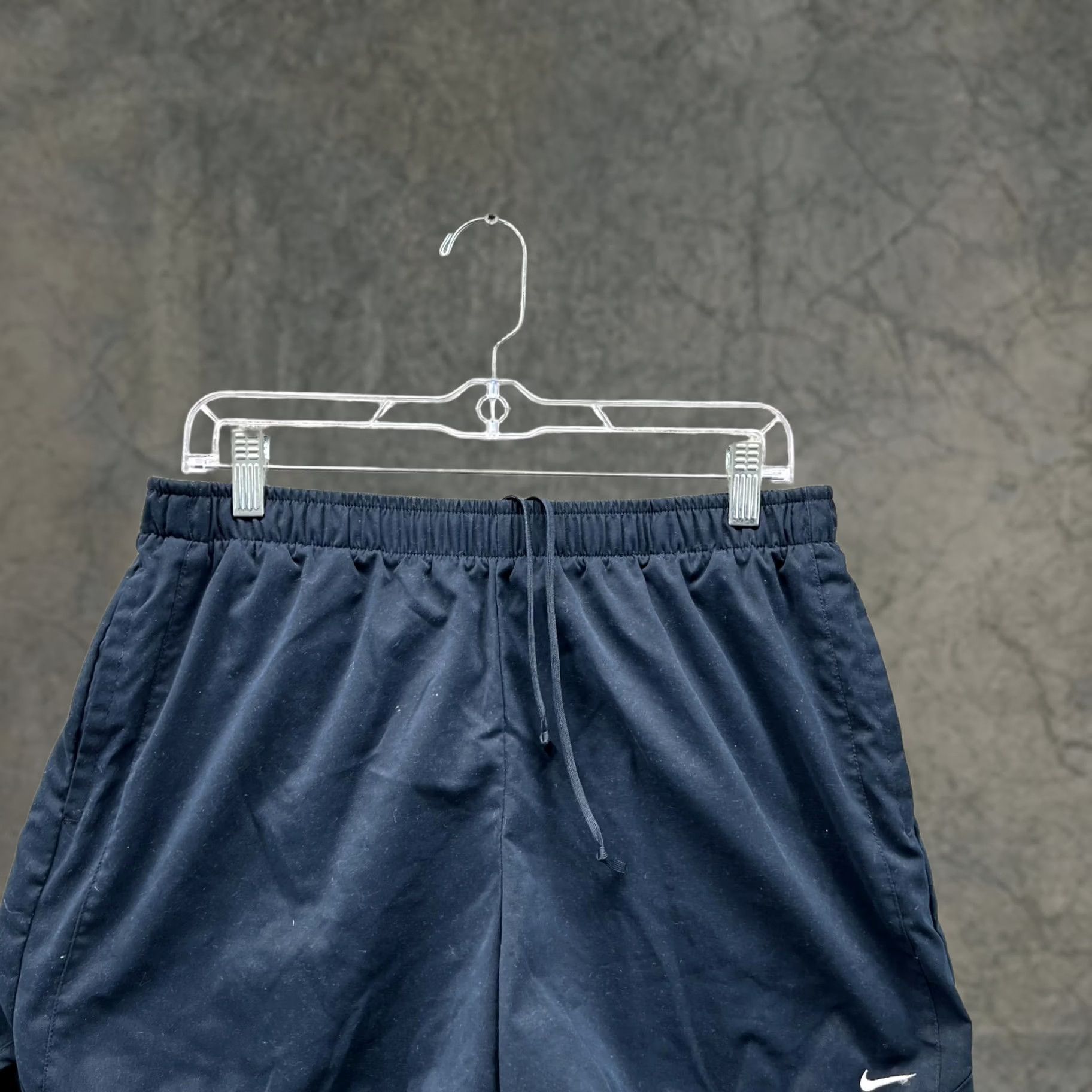 Nike Nike Shorts Women Large Blue Navy Athletic Vintage Swoosh Fleece 3 in Inseam Junior? Size 36" / US 14 / IT 50 - 1 Thumbnail