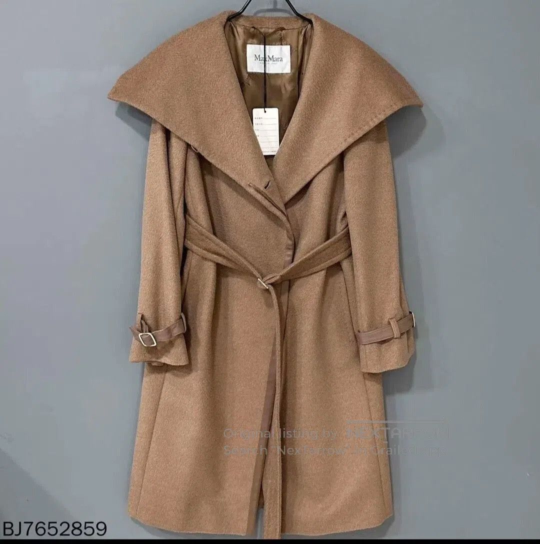 Max Mara MaxMara Shawl Collar Camel Hair Coat. Size S / US 4 / IT 40 - 1 Thumbnail