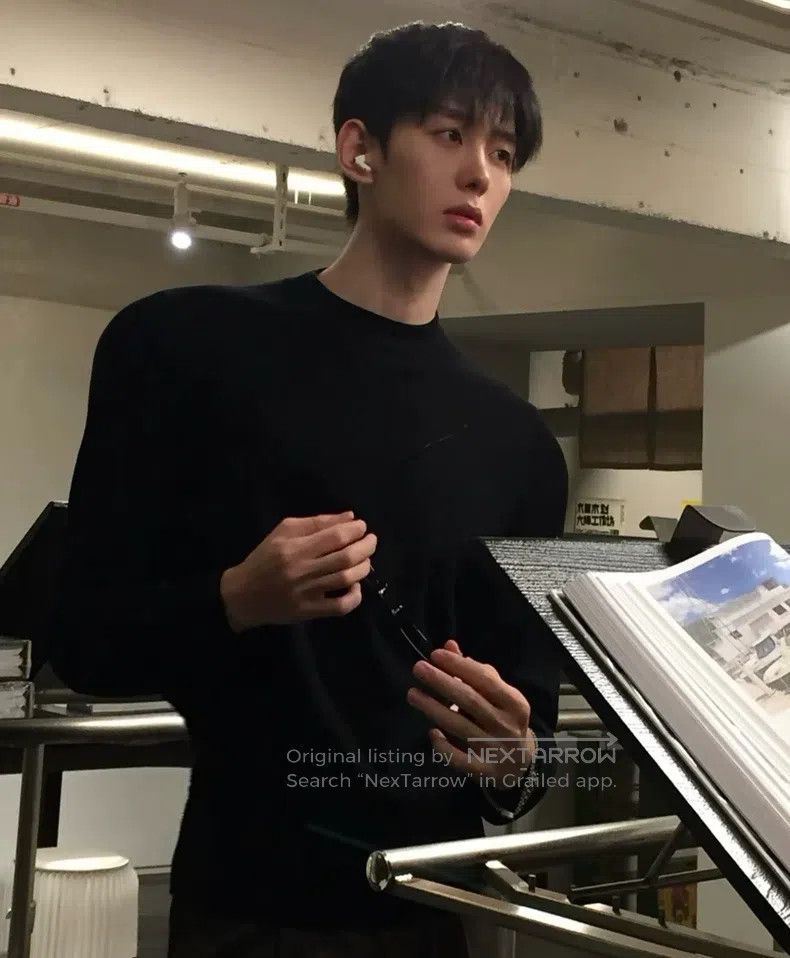 Balenciaga Balenciaga Black Wool Turtleneck Sweater Size US XS / EU 42 / 0 - 7 Thumbnail