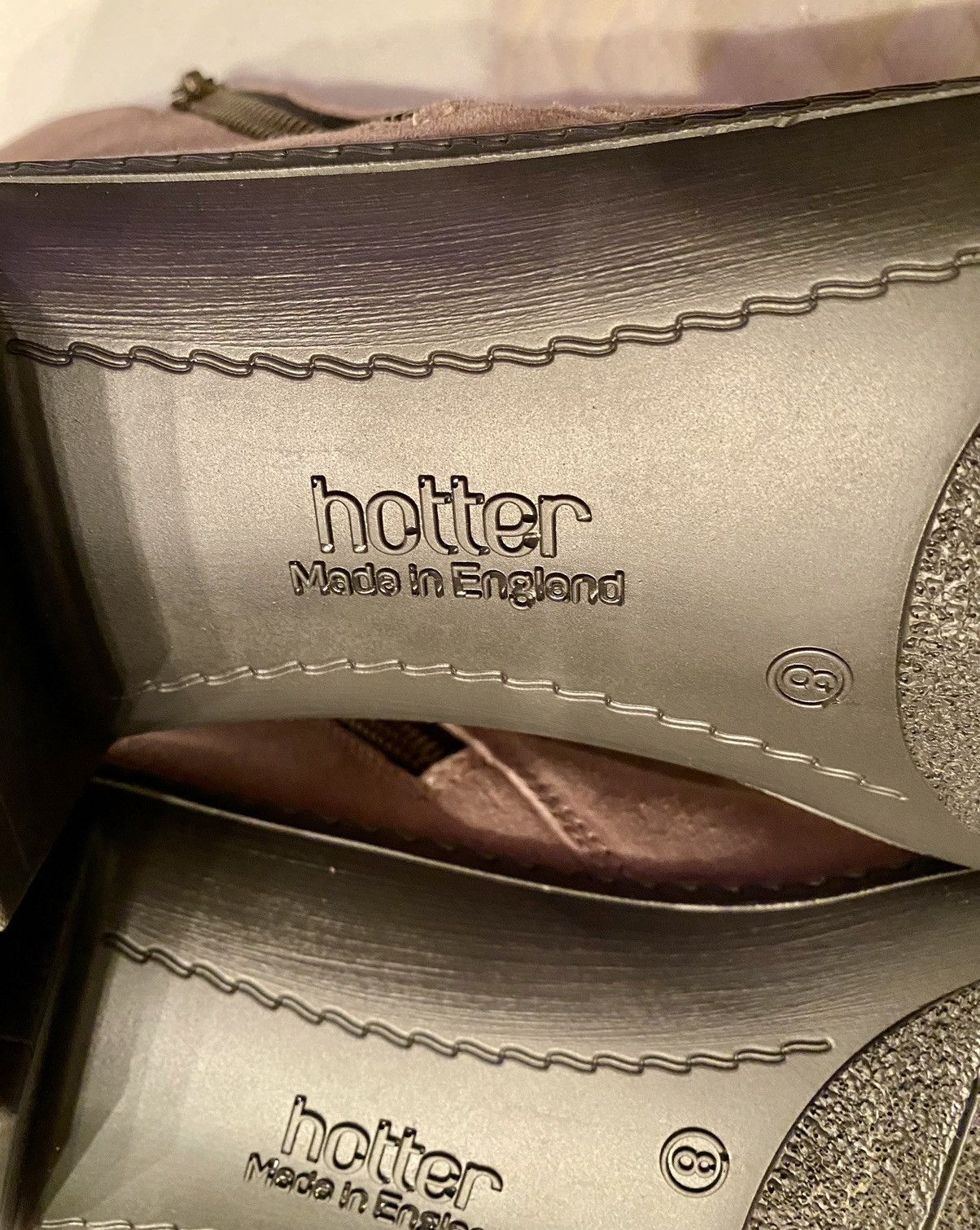 Other Hotter 🏴󠁧󠁢󠁥󠁮󠁧󠁿 Comfort Concept Suede Center Seam Chelsea Boot 9 Size US 10.5 / IT 40.5 - 10 Thumbnail