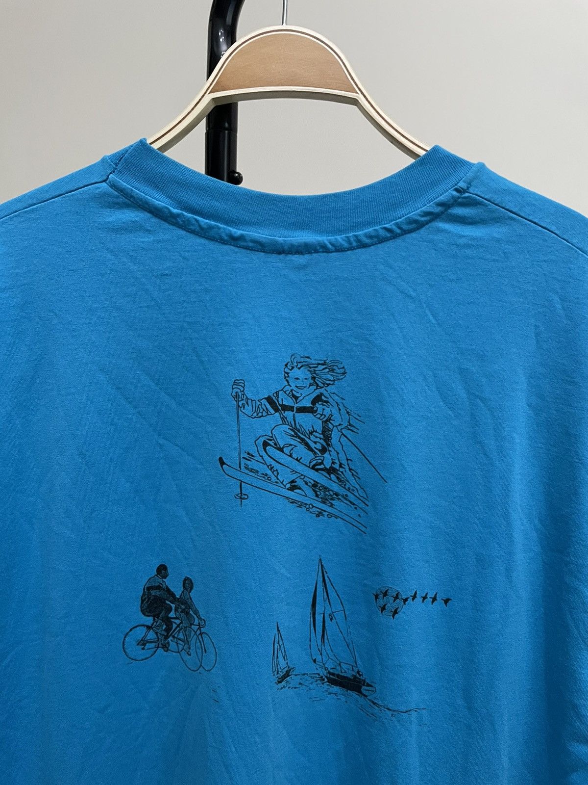 Vintage Vintage 90s Ski Graphic Tee Shirt Unsoundrags Hanes Size US L / EU 52-54 / 3 - 1 Thumbnail