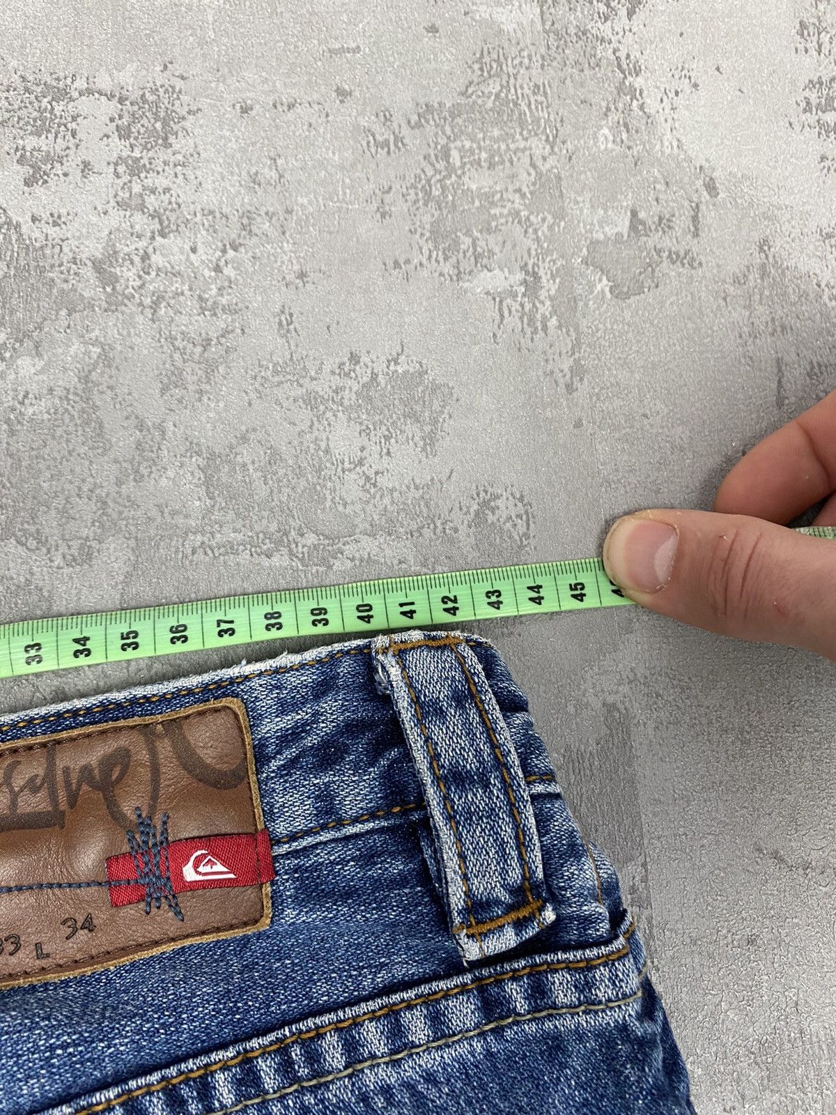 Quiksilver Quiksilver Relaxed Fit Distresed Denim quikjean skate Size US 33 - 15 Thumbnail