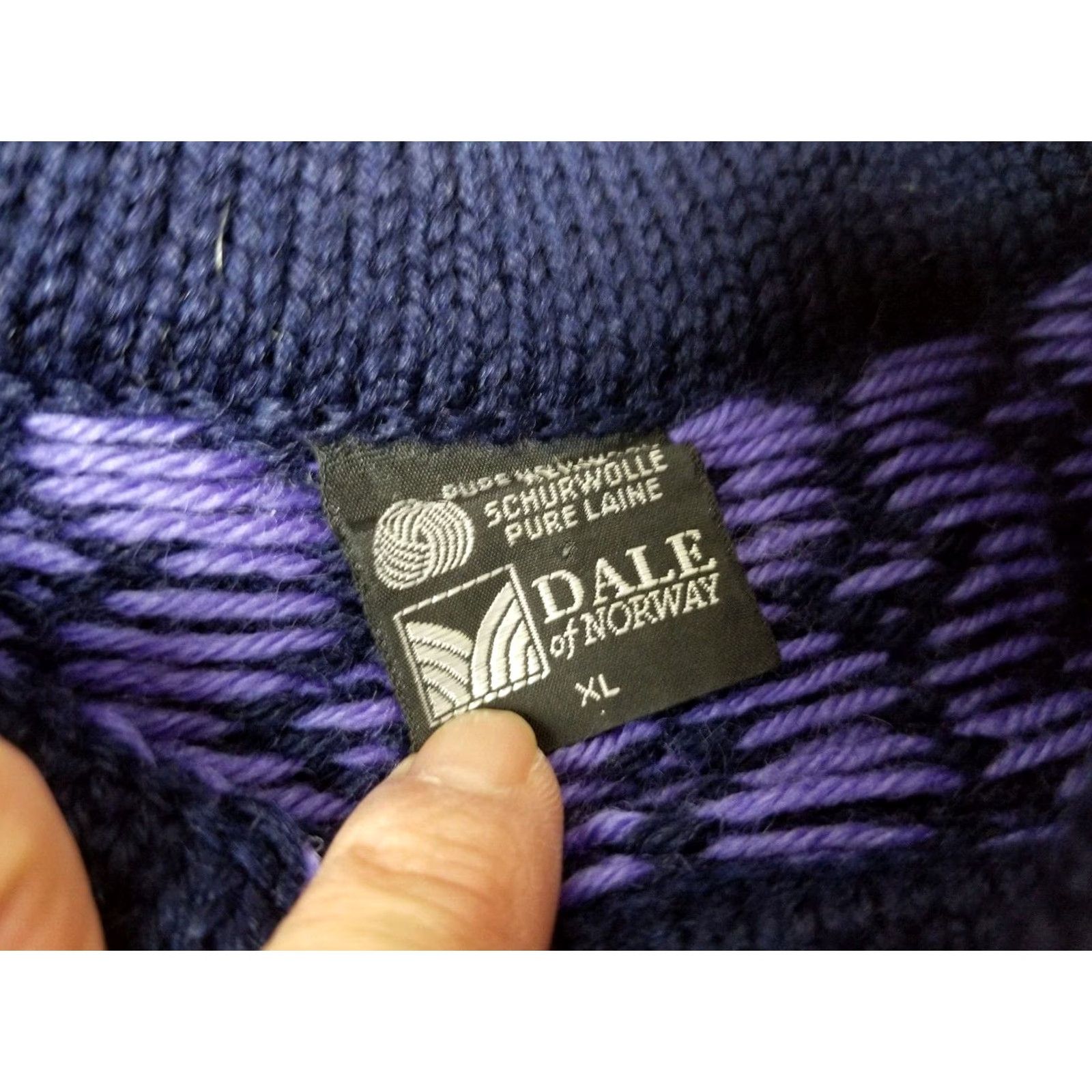 Dale Of Norway VINTAGE Dale of Norway Ski 100% Wool Sweater XL Blue Mens Pullover 90s Y2K Size XL Mens Friends 23 23 21 27 Size US XL / EU 56 / 4 - 6 Thumbnail