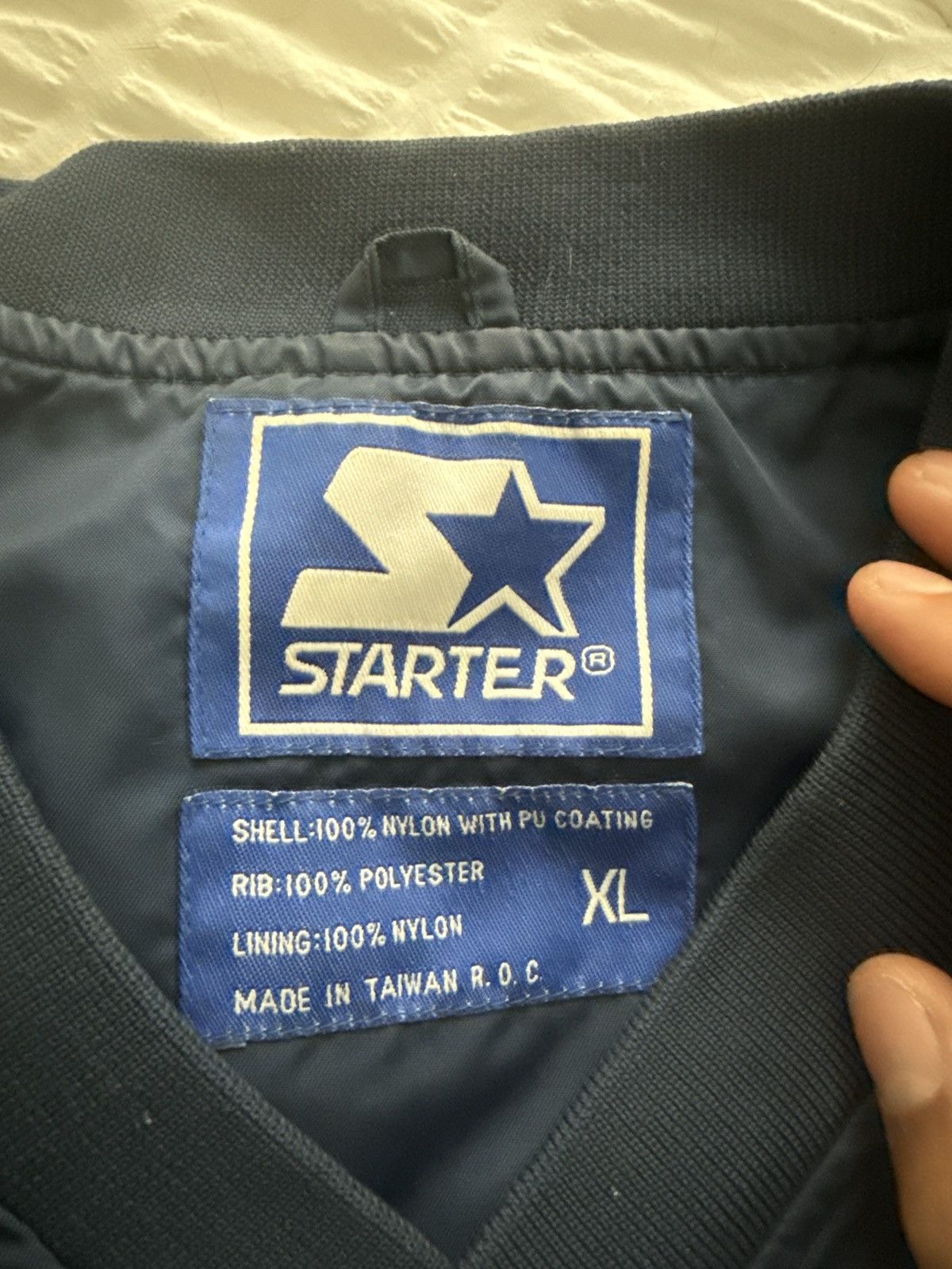Starter V-Neck Windbreaker Size US XL / EU 56 / 4 - 5 Thumbnail