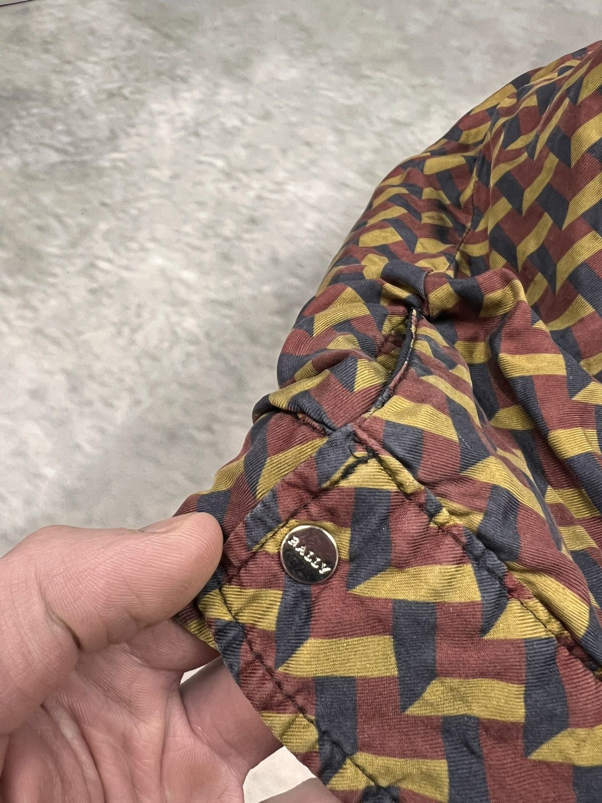 Bally BALLY Reversible Silk Bomber Jacket Navy/Print Wmn IT 44 (L) Size L / US 10 / IT 46 - 13 Thumbnail