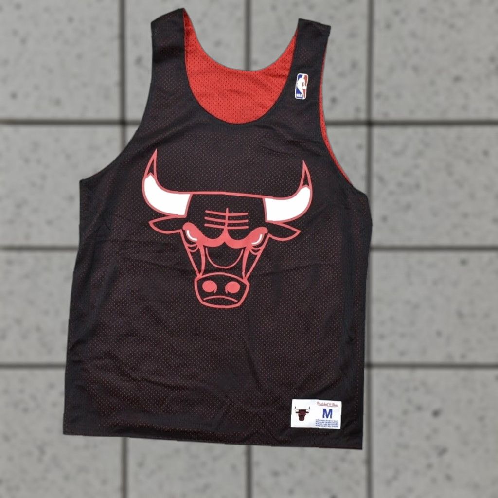 Mitchell & Ness Mitchell & Ness Men Tank Red/Black REVERSIBLE Jersey Chicago Bulls M Size US M / EU 48-50 / 2 - 1 Thumbnail