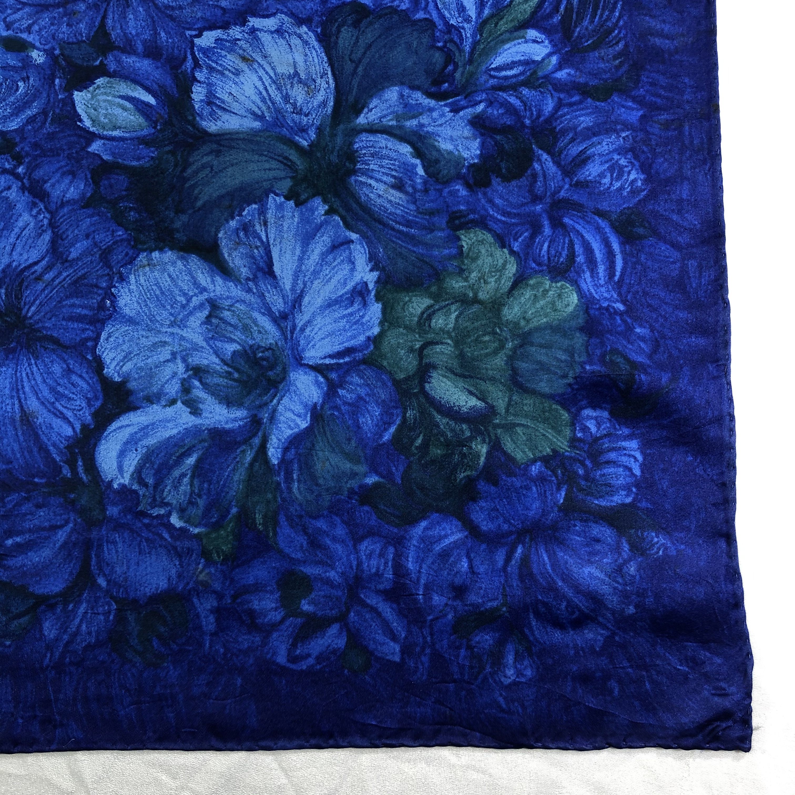 Vintage Vintage Y.N.S. Silk Scarf Size ONE SIZE - 4 Thumbnail