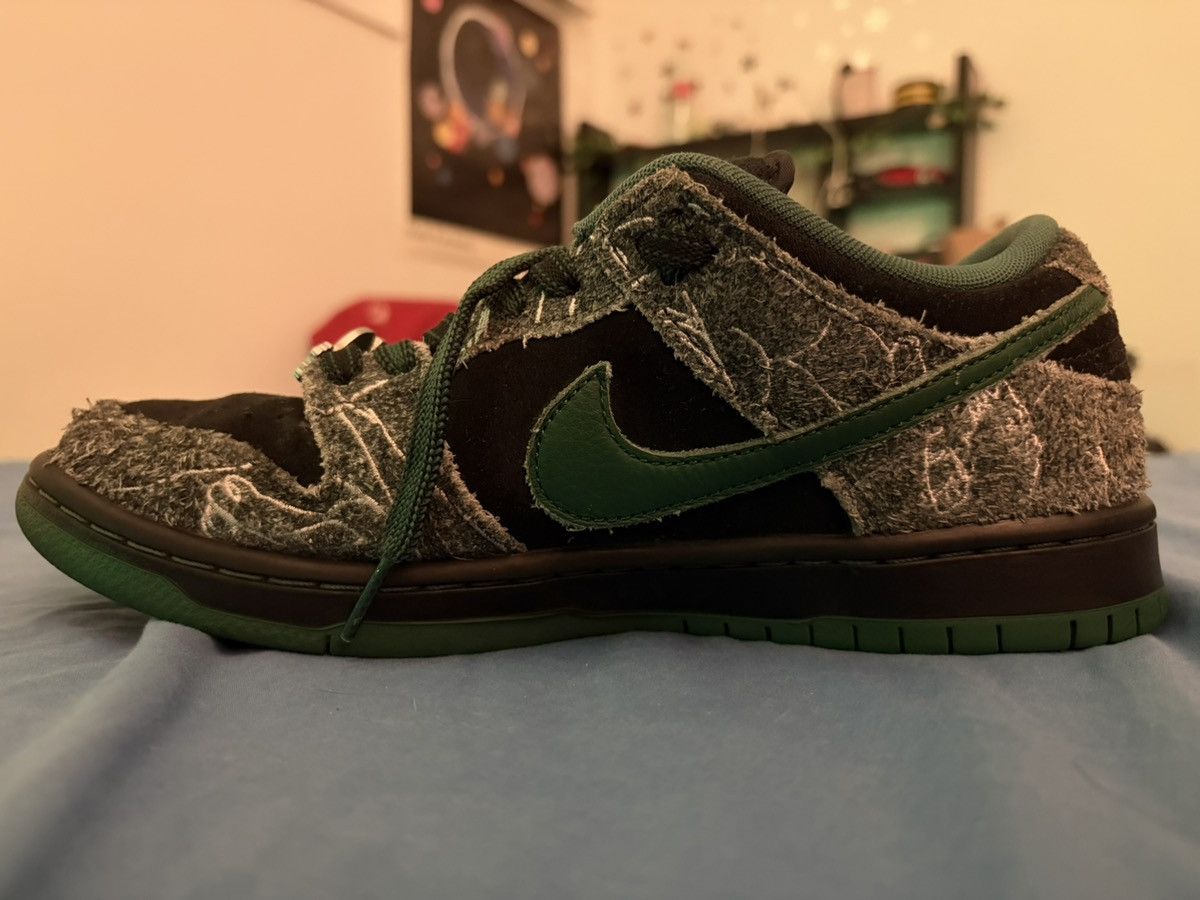 Nike Nike x There Skateboards SB Dunk Low Pro Size US 8 / EU 41 - 6 Thumbnail