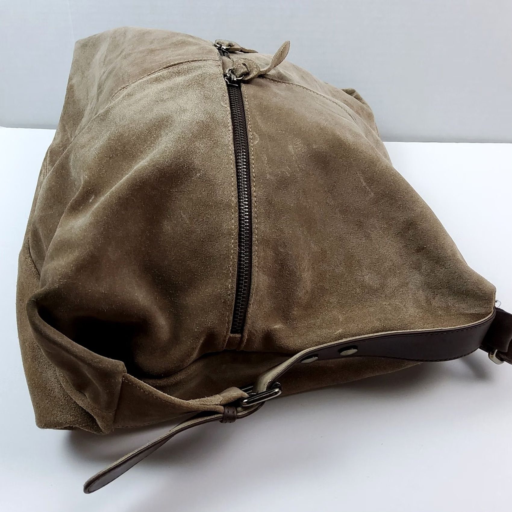 Donald Pliner Donald J Pliner Suede Leather Hobo Bag Purse Women Brown Leather Lining 18x15x5 Size ONE SIZE - 5 Thumbnail