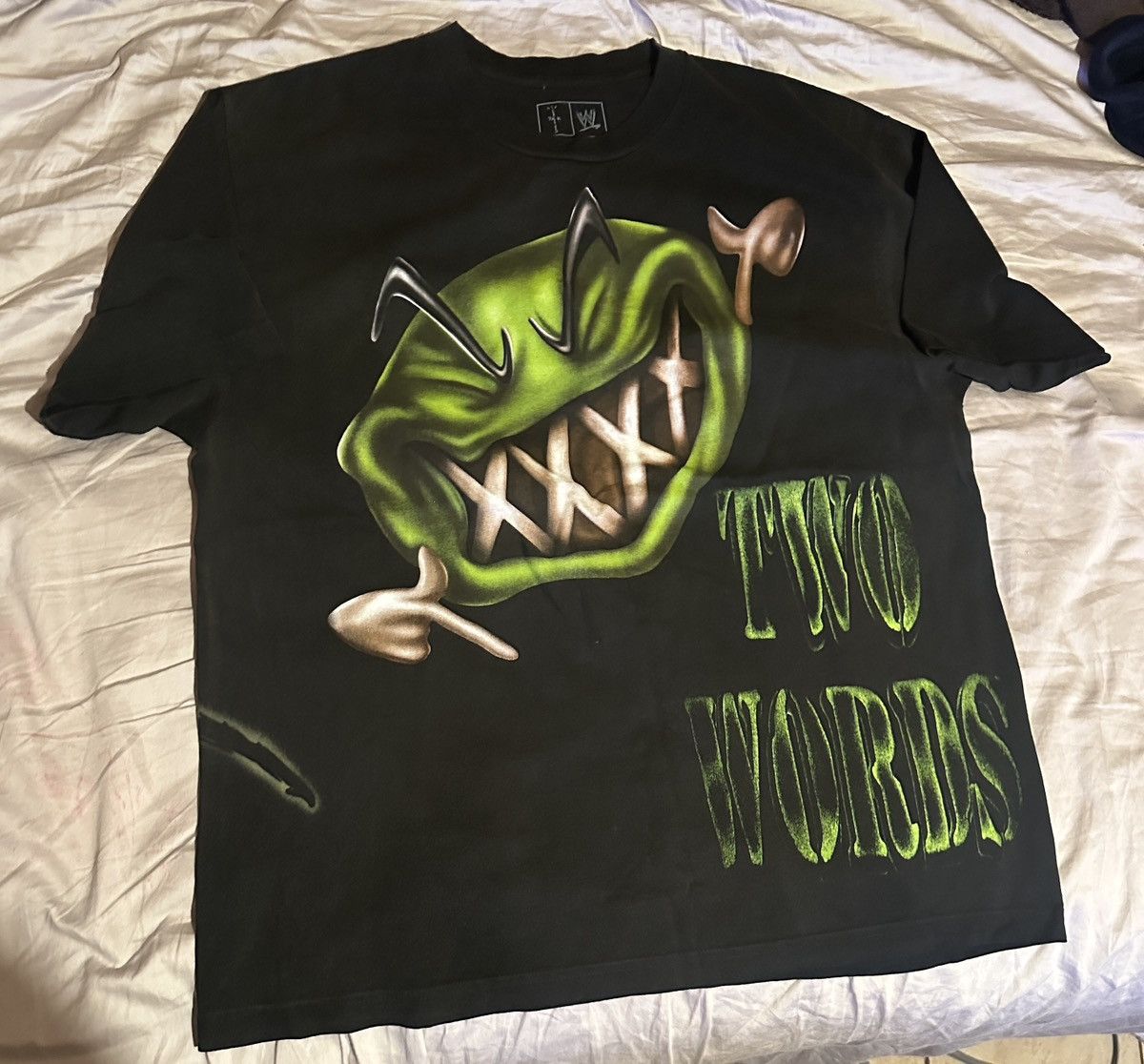 Travis Scott × WWE Travis Scott x WWE TWO WORDS DX TEE Size US XL / EU 56 / 4 - 1 Thumbnail