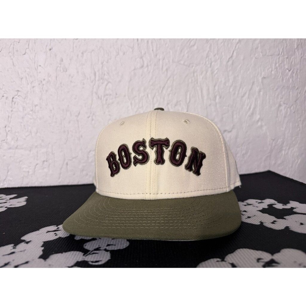 New Era 7 1/4 - Boston Red Sox Fitted Hat - Script Logo Olive Chrome Size ONE SIZE - 2 Thumbnail