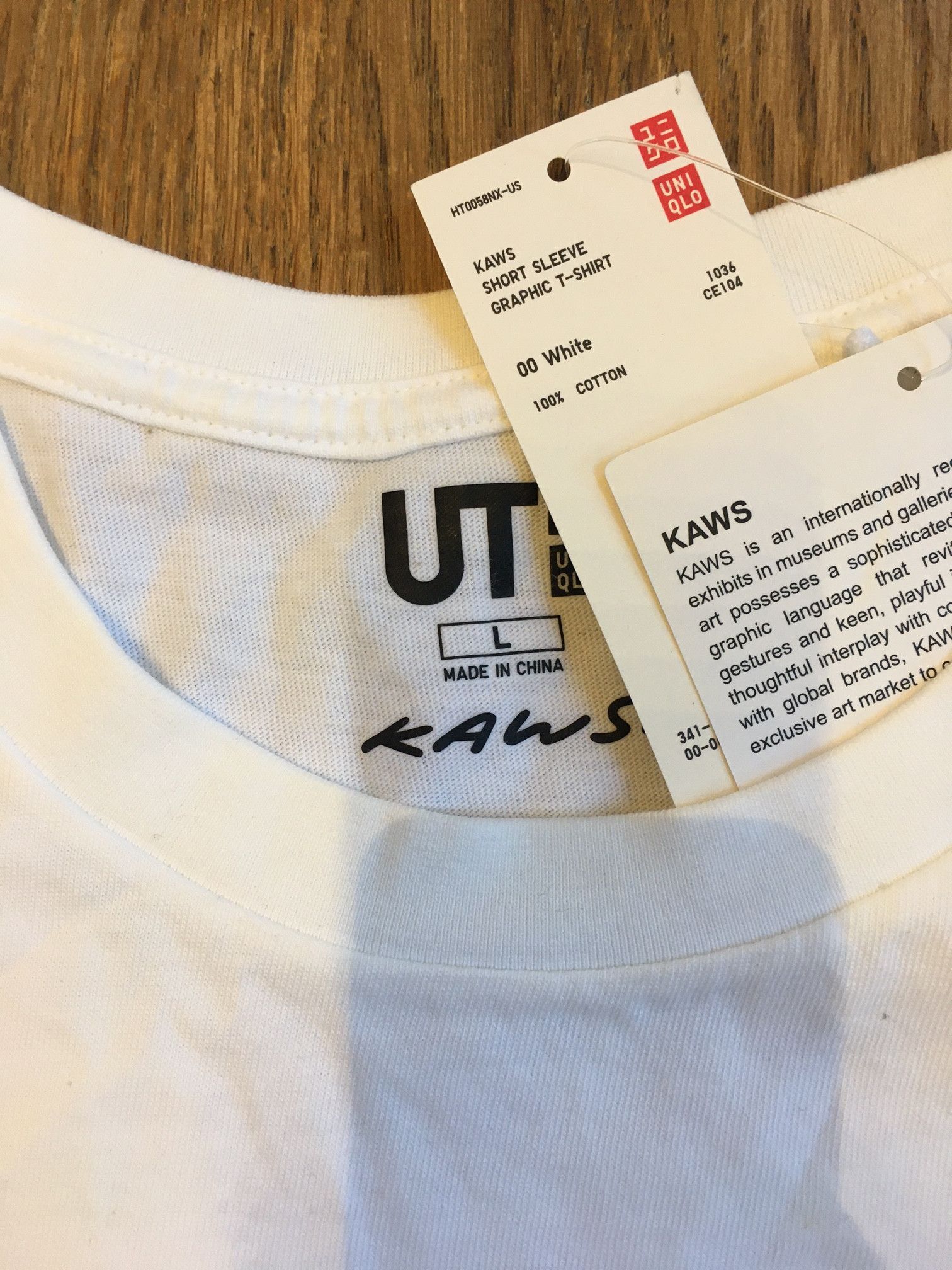 Kaws × Uniqlo KAWS Uniqlo Logo Print T-Shirt Size US L / EU 52-54 / 3 - 6 Thumbnail