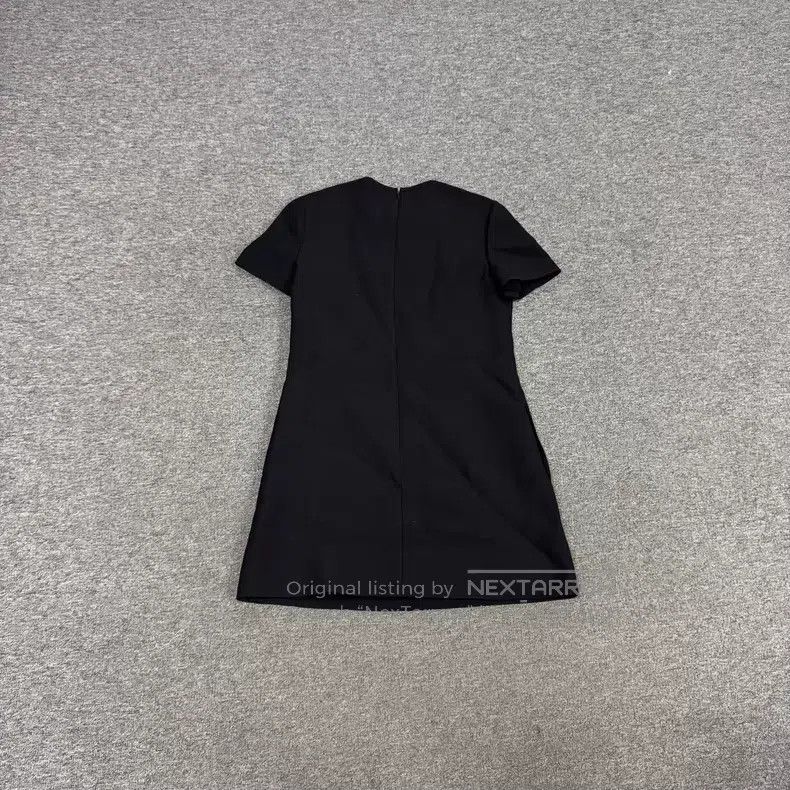 Valentino Valentino Hepburn style black and white color-blocking bow Size M / US 6-8 / IT 42-44 - 2 Thumbnail