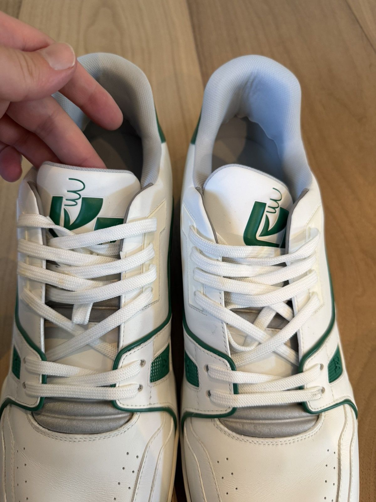 Louis Vuitton Louis Vuitton Trainer #54 Signature White Green Size US 13 / EU 46 - 4 Thumbnail