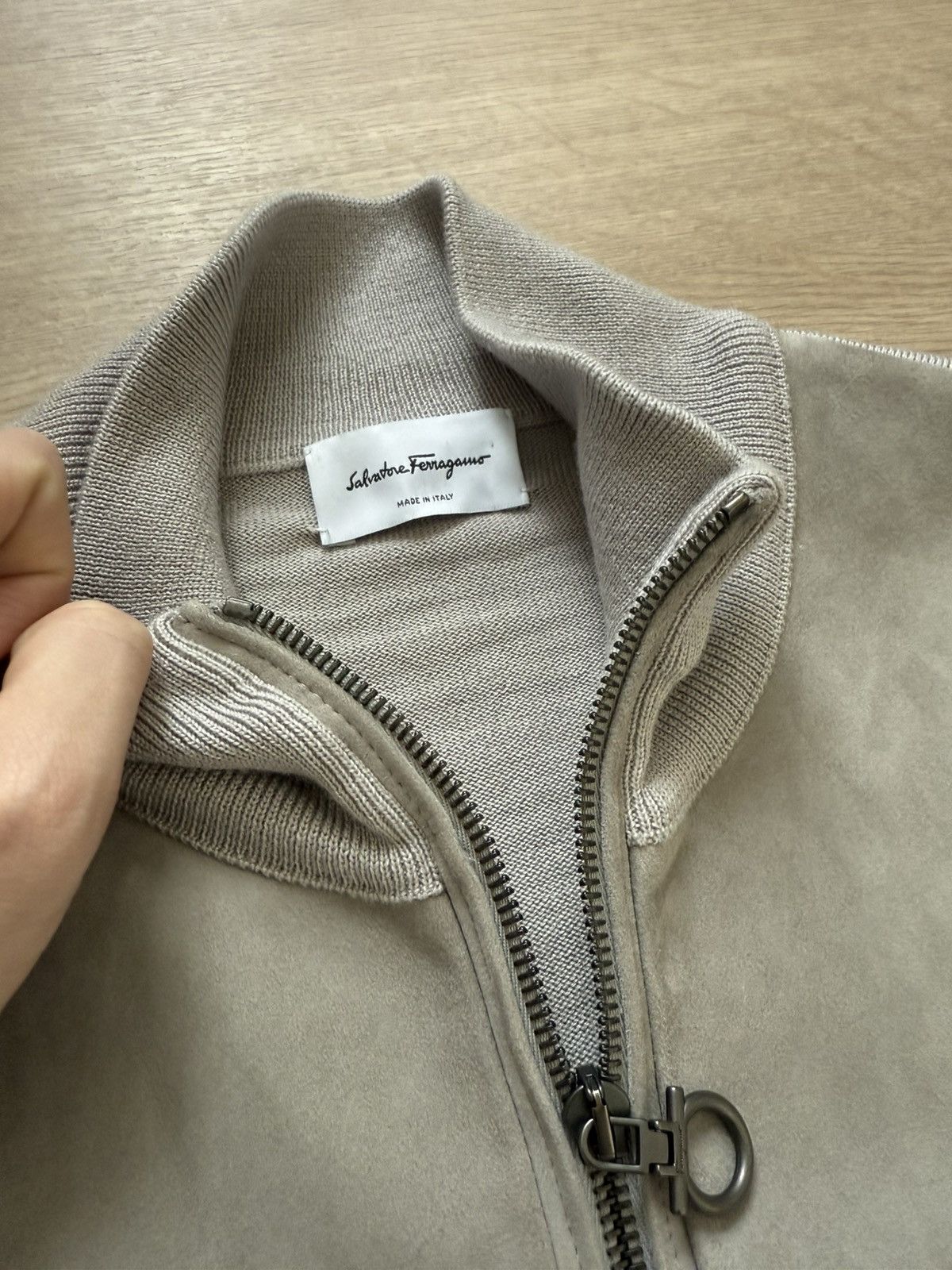 Salvatore Ferragamo Salvatore Ferragamo suede sweater Size US L / EU 52-54 / 3 - 4 Thumbnail