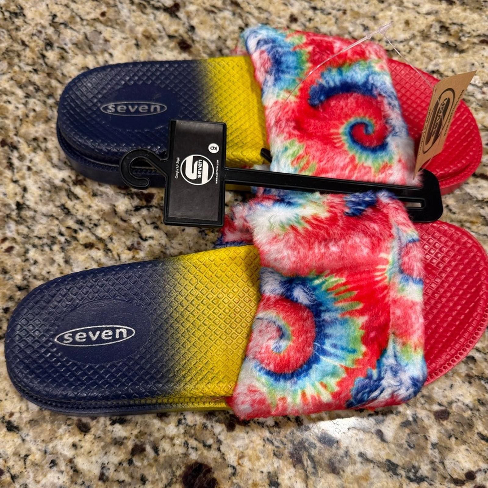 Seven 7 Seven tie dyed faux fur rainbow colored slides Size 9 Size US 9 / IT 39 - 2 Thumbnail