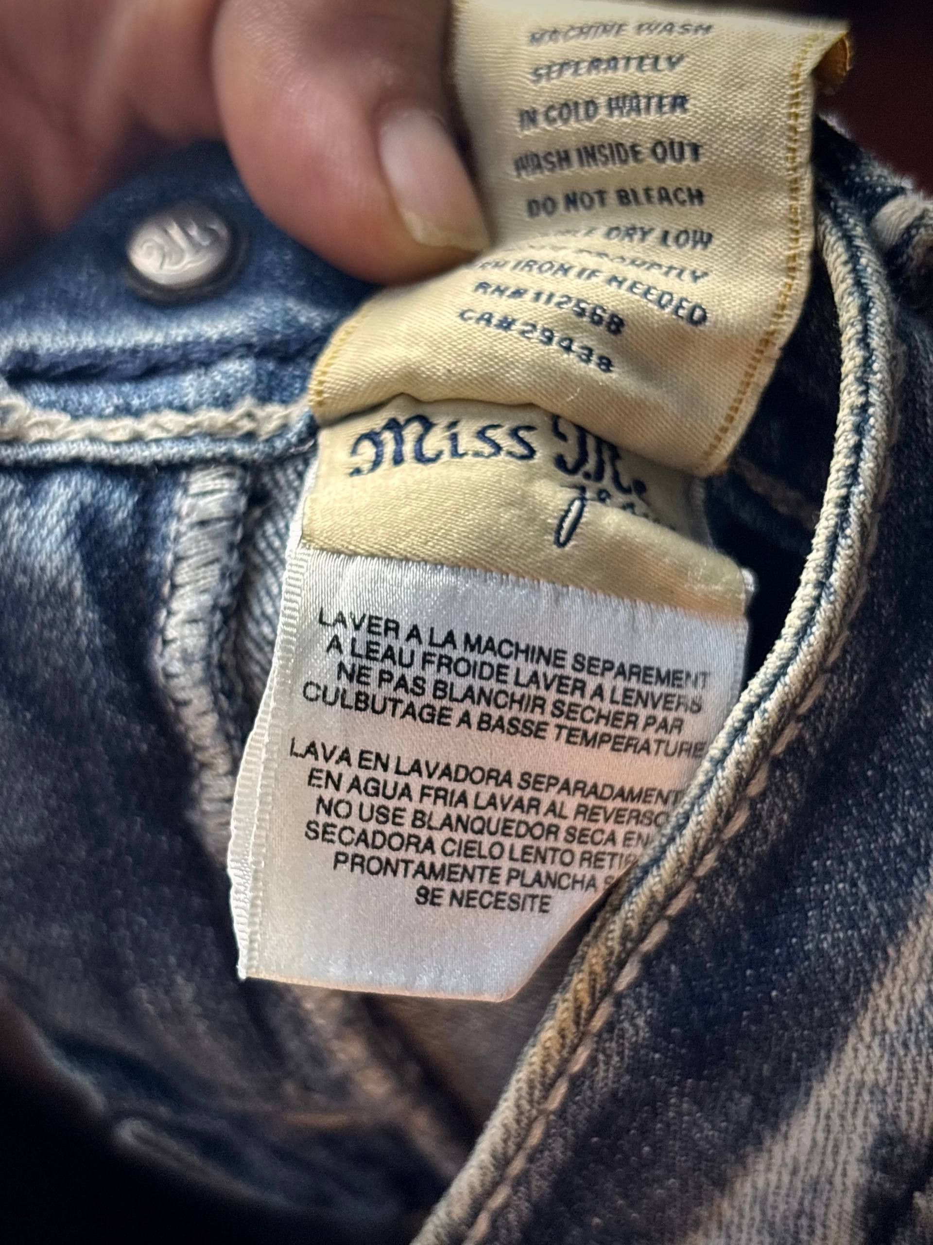 Issey Miyake Vintage Y2K Miss Me Capri Embroidered Cross Denim Pants Size 28" / US 6 / IT 42 - 8 Thumbnail