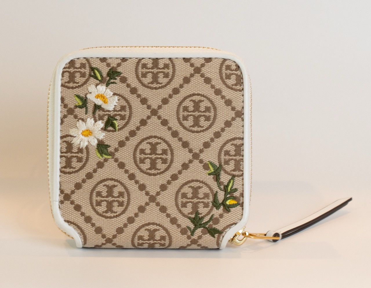 Tory Burch T Monogram Embroidered Jacquard & Leather Bucket Bag Size ONE SIZE - 7 Thumbnail