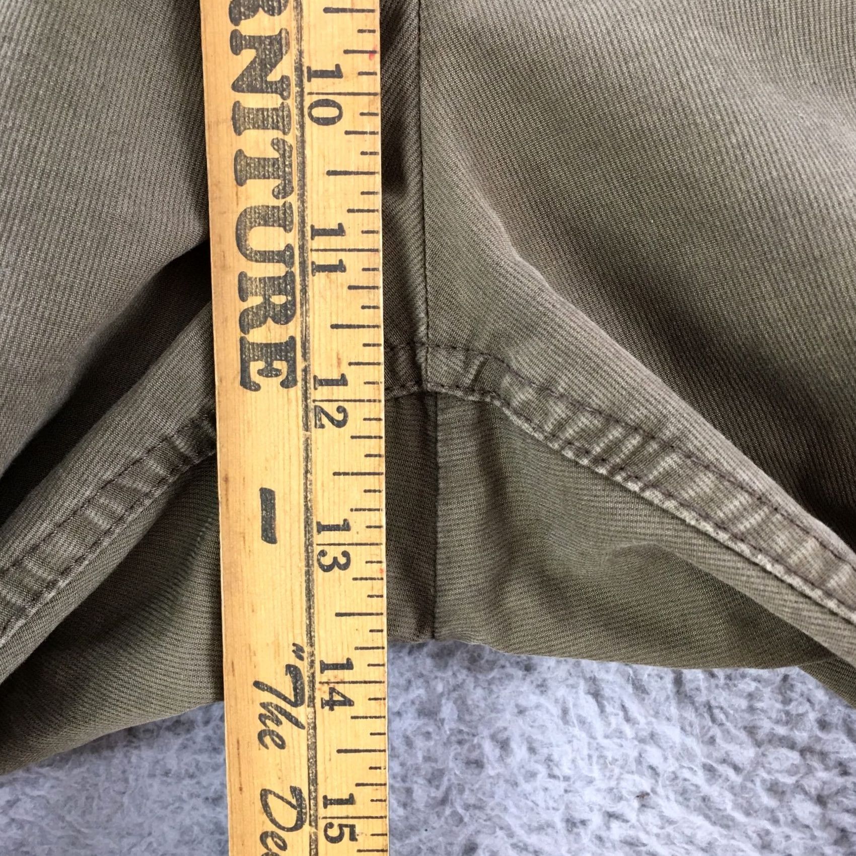 Banana Republic Banana Republic Straight Fit Pants Mens 36/30 Green Mid Rise Zip Fly Casual Pants Mens Green Straight Fit Slant Pockets 36/30 Regular Rise Size US 36 / EU 52 - 7 Thumbnail
