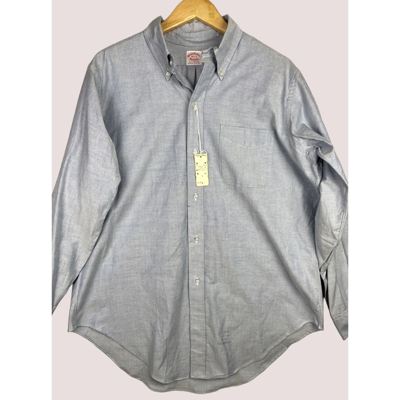 Brooks Brothers VINTAGE Brooks Brothers Shirt Mens 16.5-3 Blue Oxford Button Down Long Sleeve 2XL Regular Navy Blue Chinstrap? Size US XXL / EU 58 / 5 - 1 Thumbnail