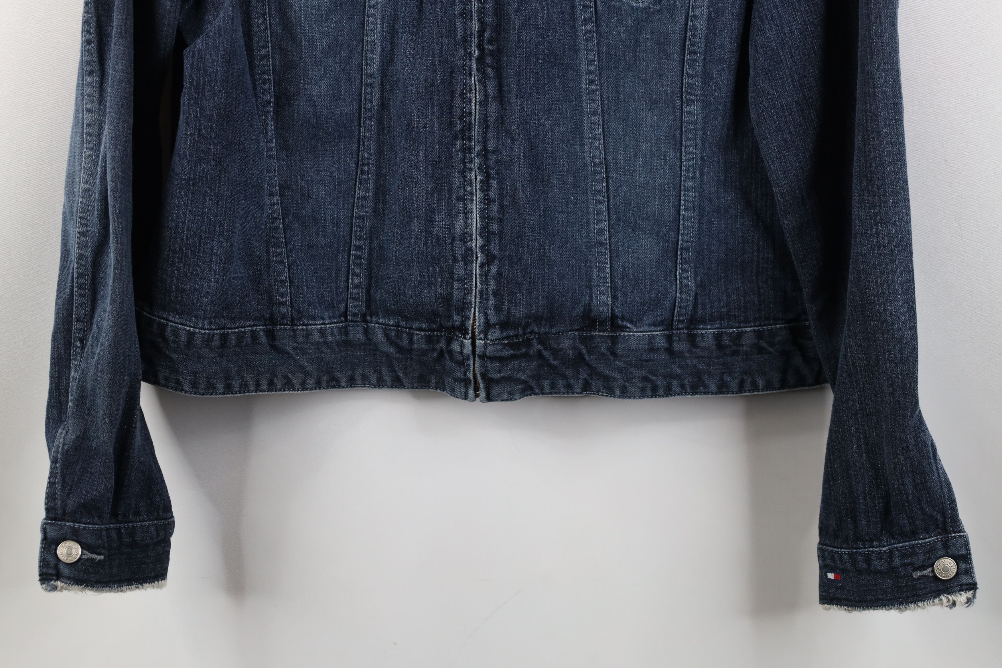 Tommy Hilfiger Vintage Y2K 2002 Tommy Hilfiger Flag Denim Trucker Jacket Size XL / US 12-14 / IT 48-50 - 3 Thumbnail