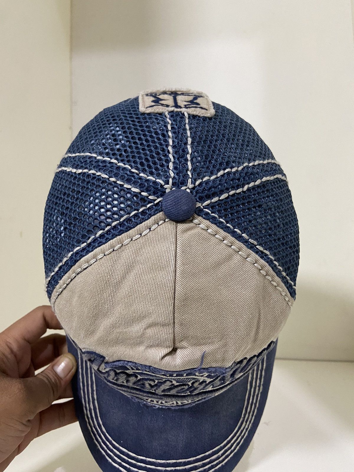 Robin Ruth Vintage robin Ruth trucker hat Size ONE SIZE - 7 Thumbnail