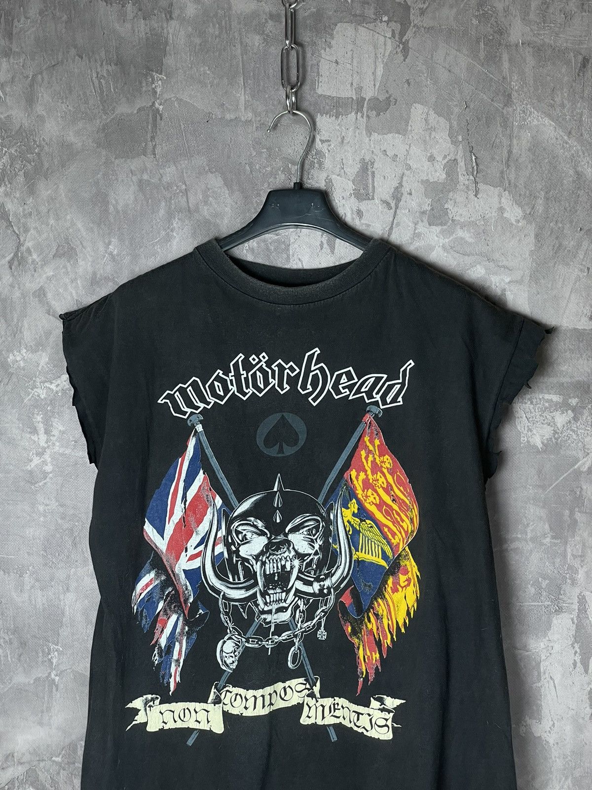 Band Tees × Vintage Motorhead Crazy 1991 Cutoff Lemmy Tour Single stich Tee Size US M / EU 48-50 / 2 - 3 Thumbnail