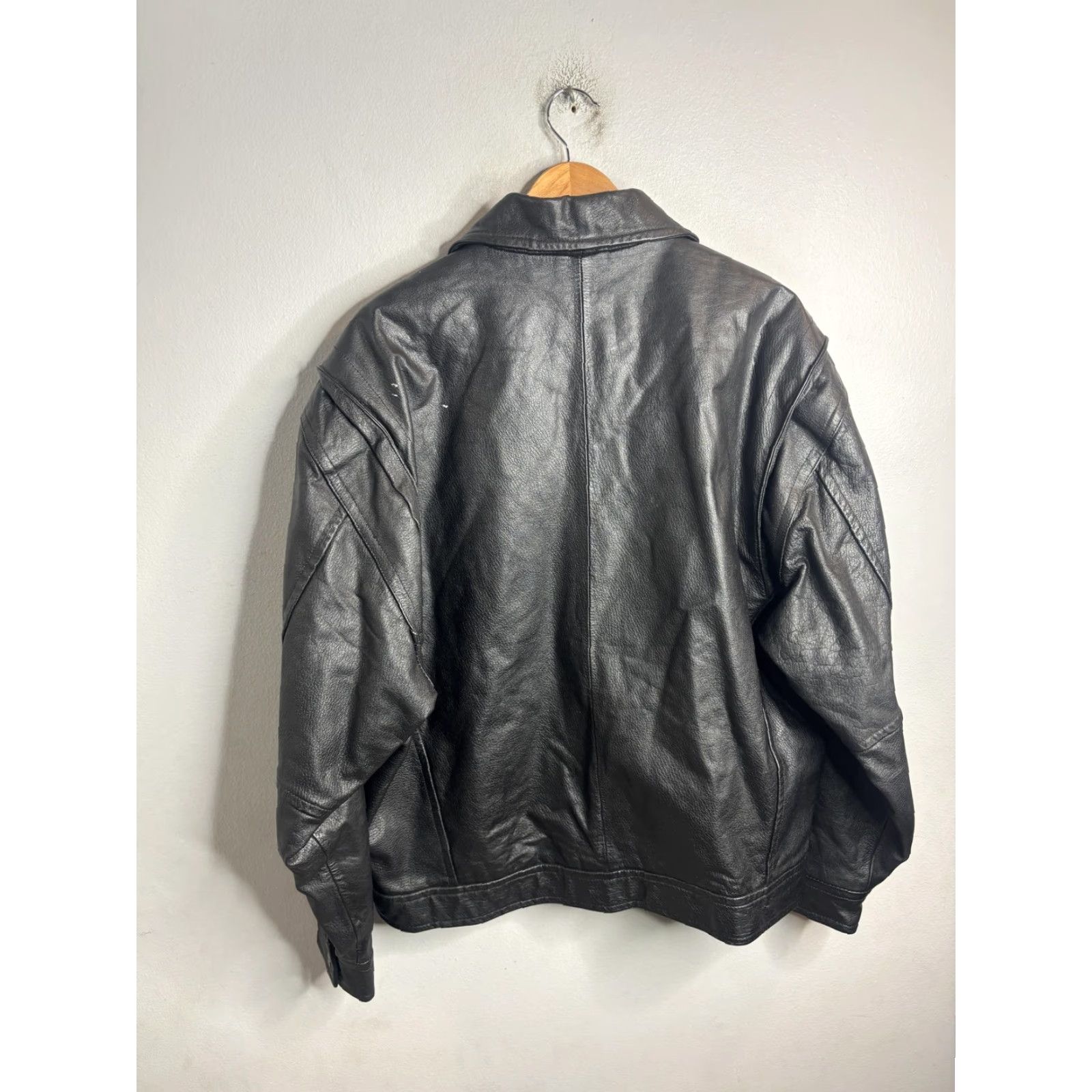 Vintage VINTAGE Pepsi Jacket Mens L Black Bomber Leather - Nothing Else Is A Pepsi Crowned Campaign Classic Mens Leather Bomber Jacket Size US L / EU 52-54 / 3 - 5 Thumbnail