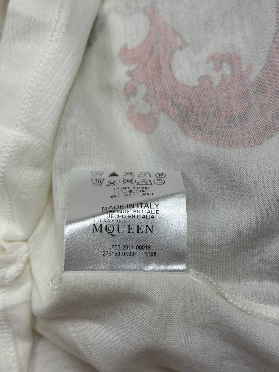 Alexander McQueen Alexander McQueen Luxury T-Shirt Skull Pattern Size M Size M / US 6-8 / IT 42-44 - 5 Thumbnail