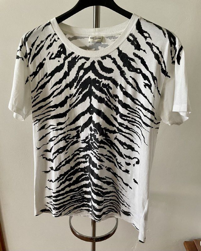 image of Saint Laurent Paris Saint Laurent T-Shirt in Bianco Nero, Men's (Size Medium)