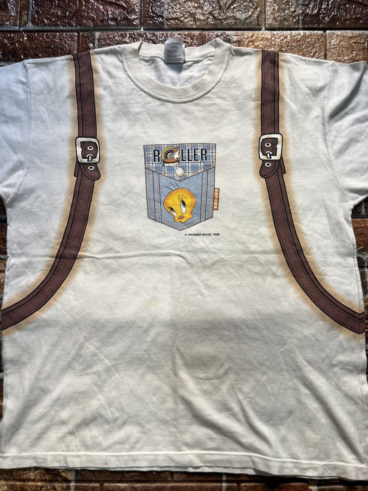Vintage Vintage 90s Looney Tunes tweety tshirt Size US L / EU 52-54 / 3 - 3 Thumbnail