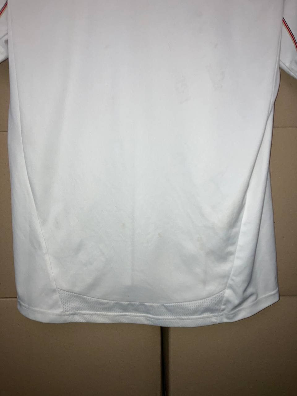 Adidas LIVERPOOL 2010 2011 AWAY FOOTBALL SHIRT SOCCER JERSEY ADIDAS Size US M / EU 48-50 / 2 - 6 Thumbnail
