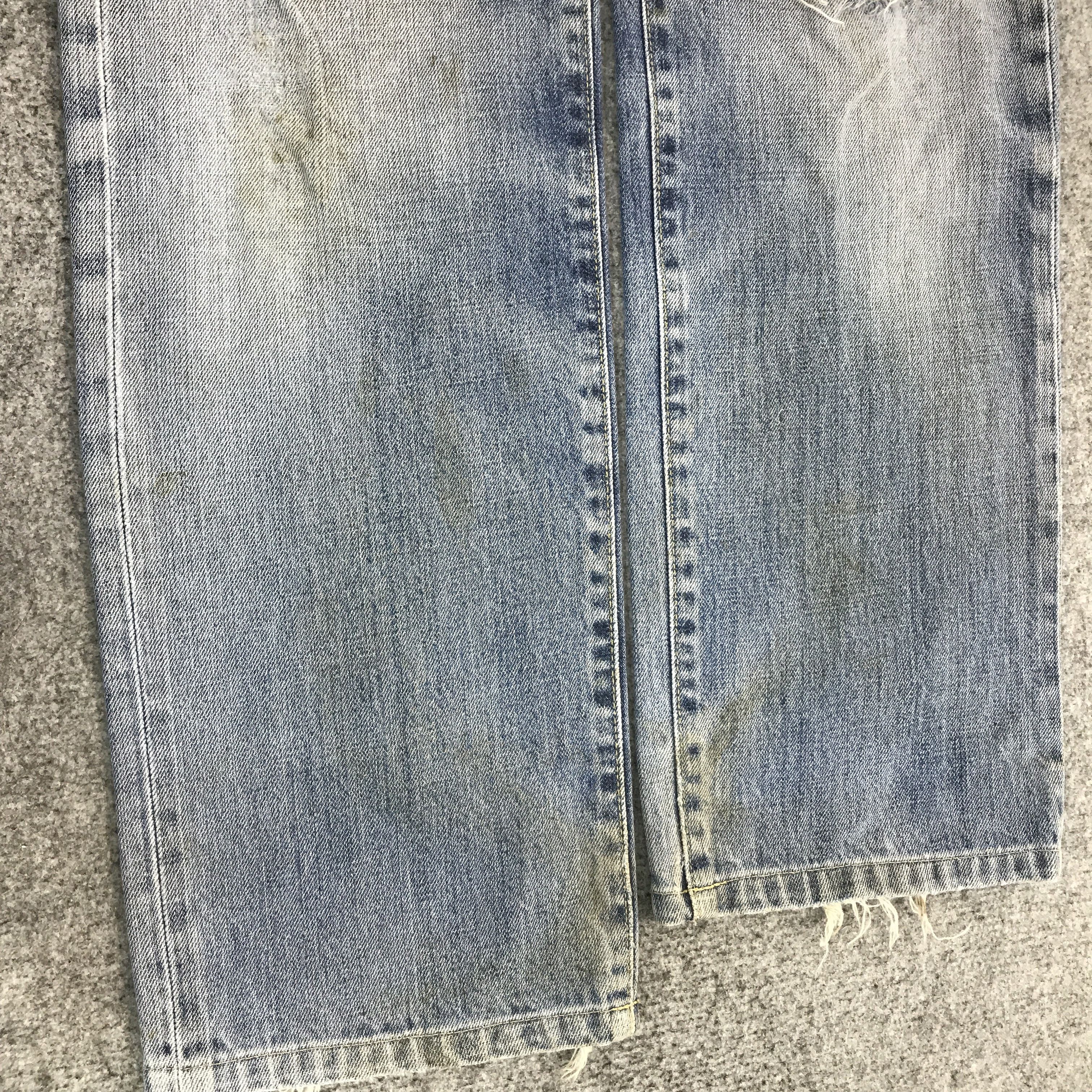 Uniqlo UNIQLO DISTRESSED DENIM PANTS Size US 32 / EU 48 - 13 Thumbnail