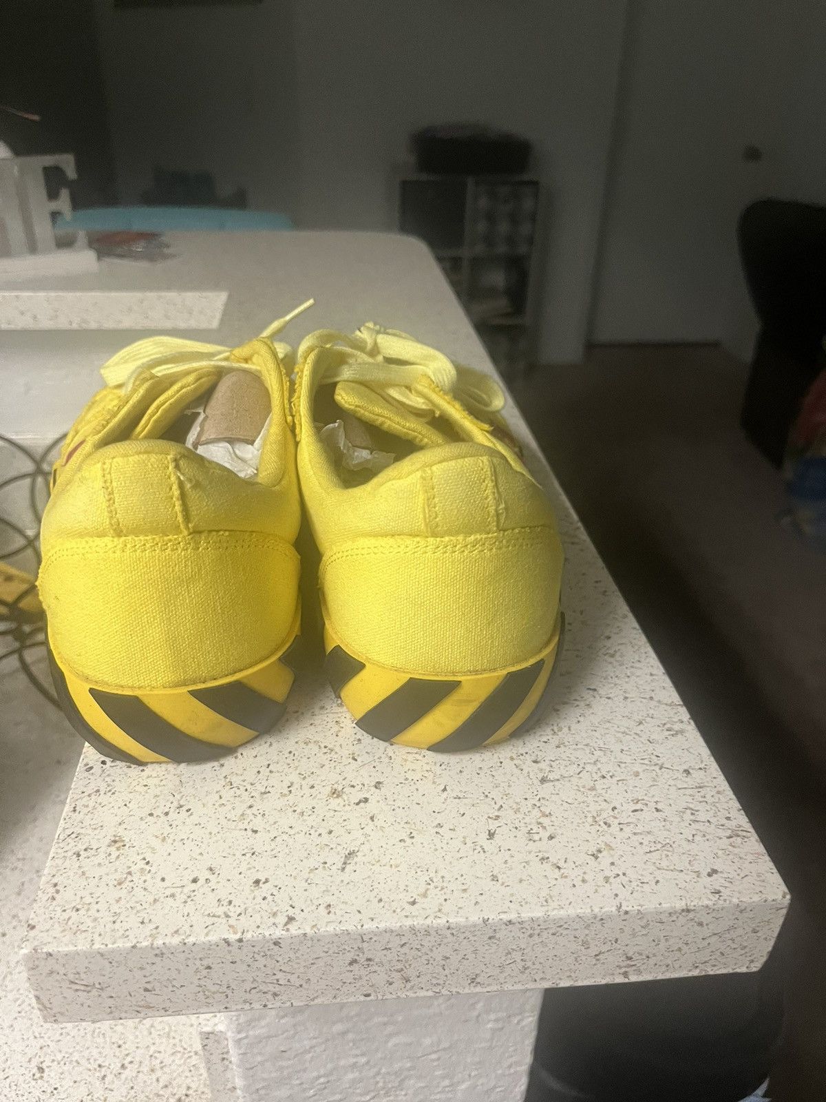 Designer × Off-White OFF-White Low Vulc yellow/red Size US 10 / EU 43 - 3 Thumbnail