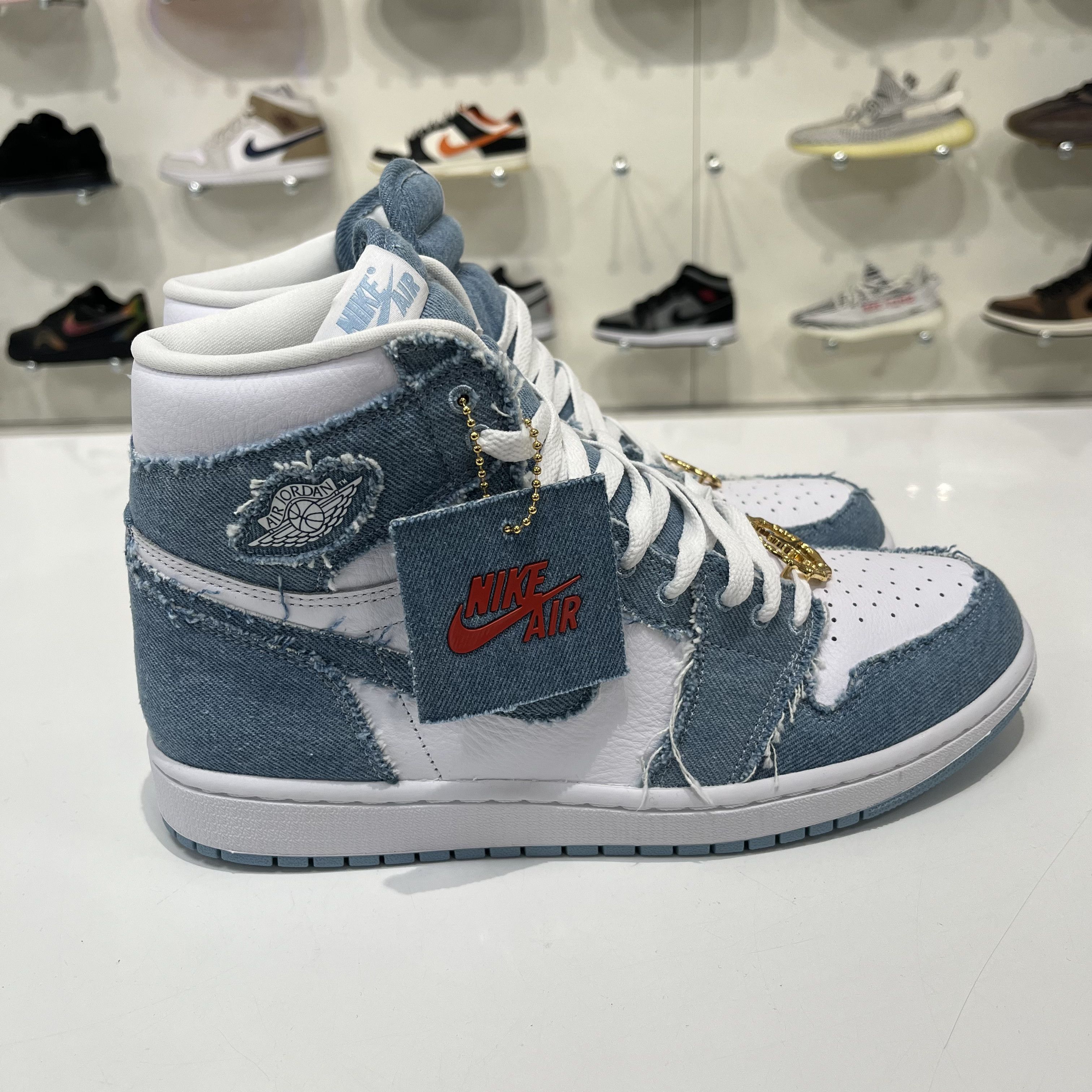 Nike Air Jordan 1 High OG Denim (W) Size US 8.5 / IT 38.5 - 4 Thumbnail