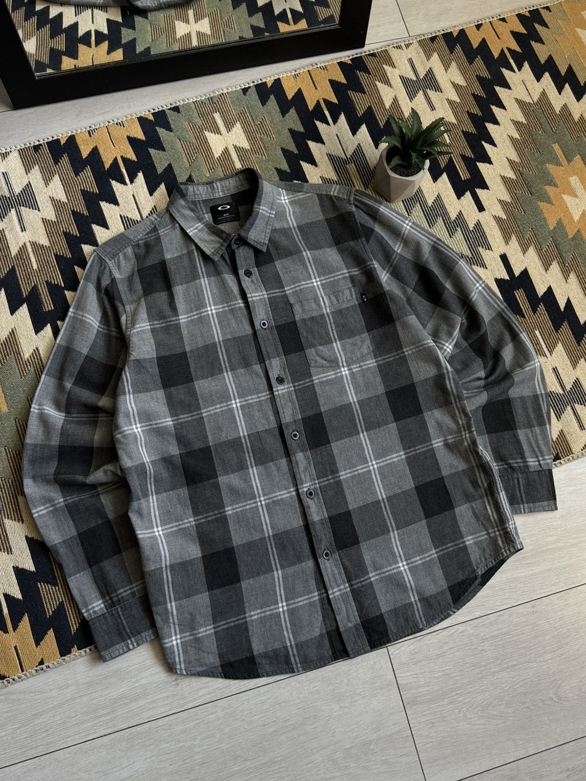 Oakley Vintage Oakley Flannel Checked Button Up Shirt Size US M / EU 48-50 / 2 - 2 Thumbnail