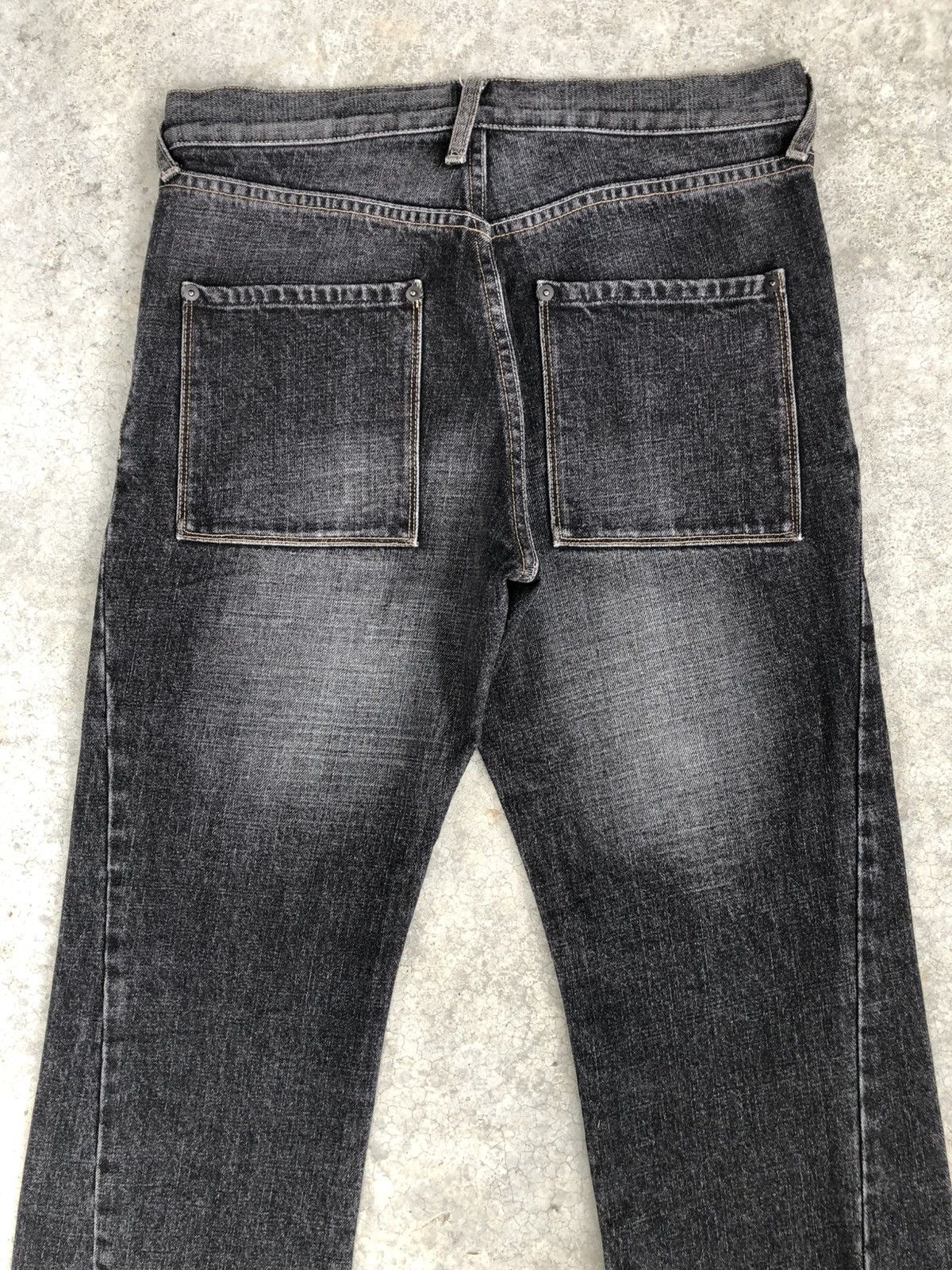 If Six Was Nine Japanese Uniqlo Flared Jeans Distressed Denim Size US 31 - 8 Thumbnail