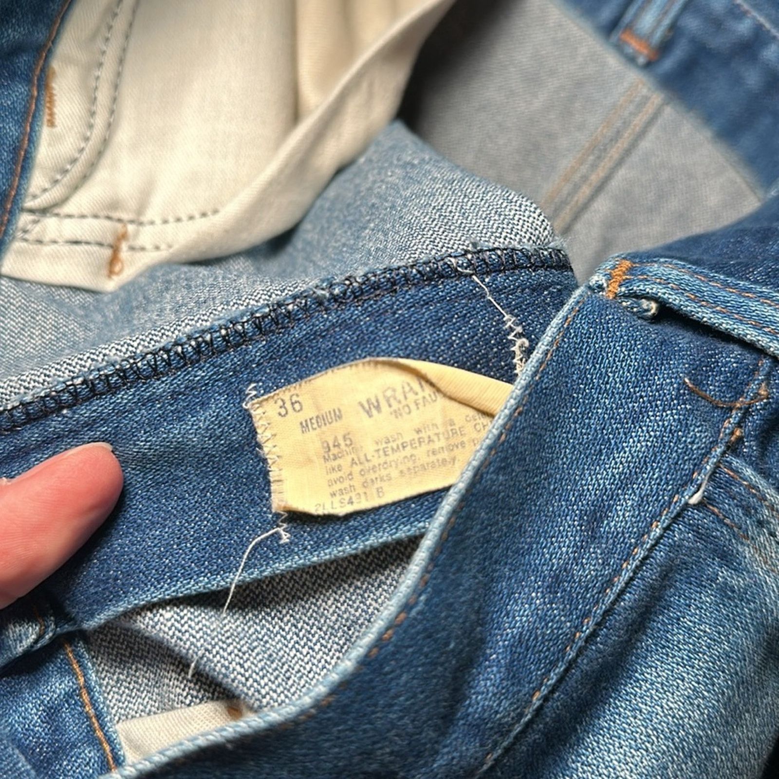 Wrangler Wrangler Vintage Cowboy Cut No Fault Jeans - 36 Size US 36 / EU 52 - 9 Thumbnail