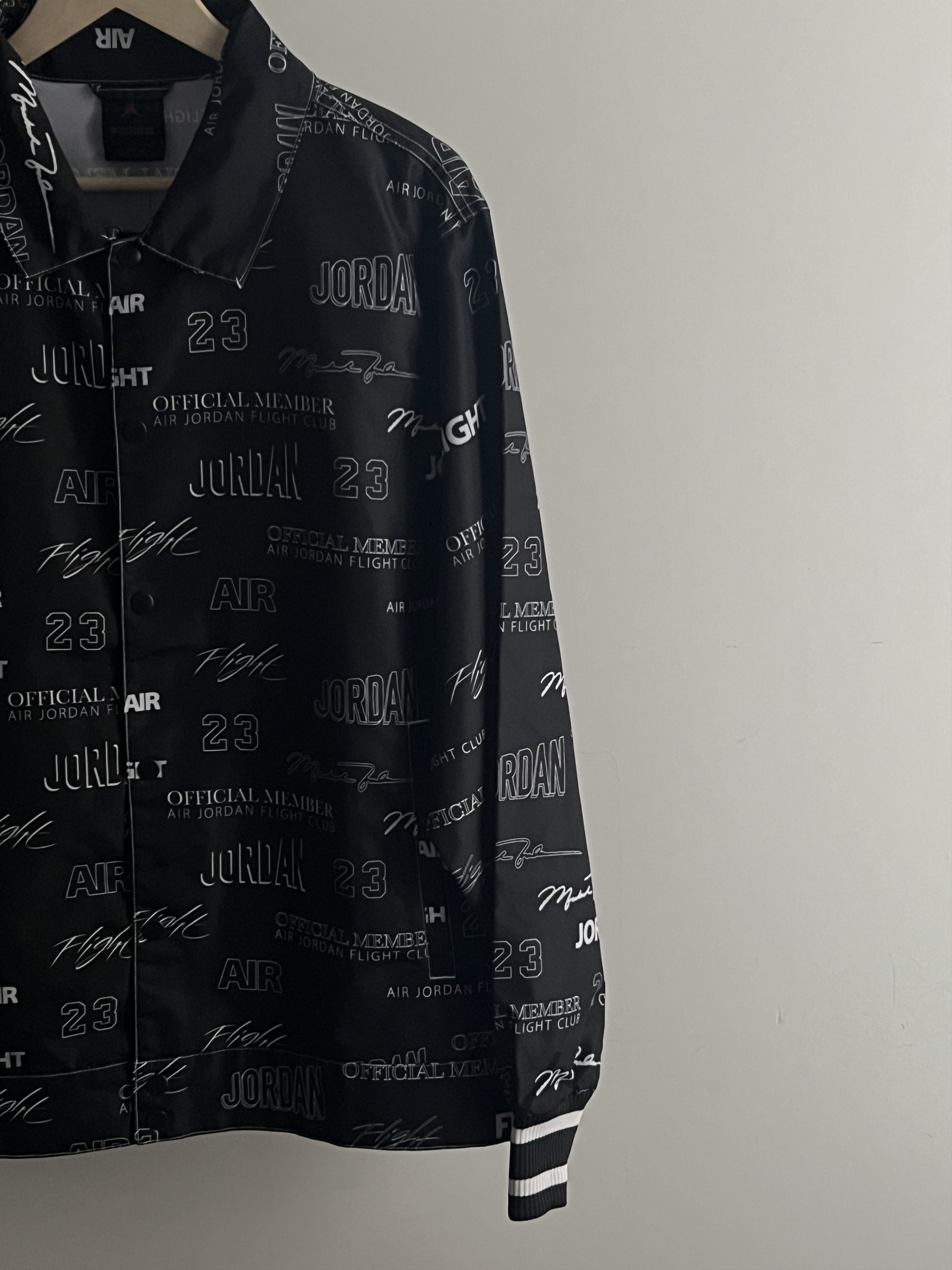 Jordan Brand × Nike Jordan Monogram Light Jacket Overshirt Windbreaker Nylon Size US M / EU 48-50 / 2 - 2 Thumbnail