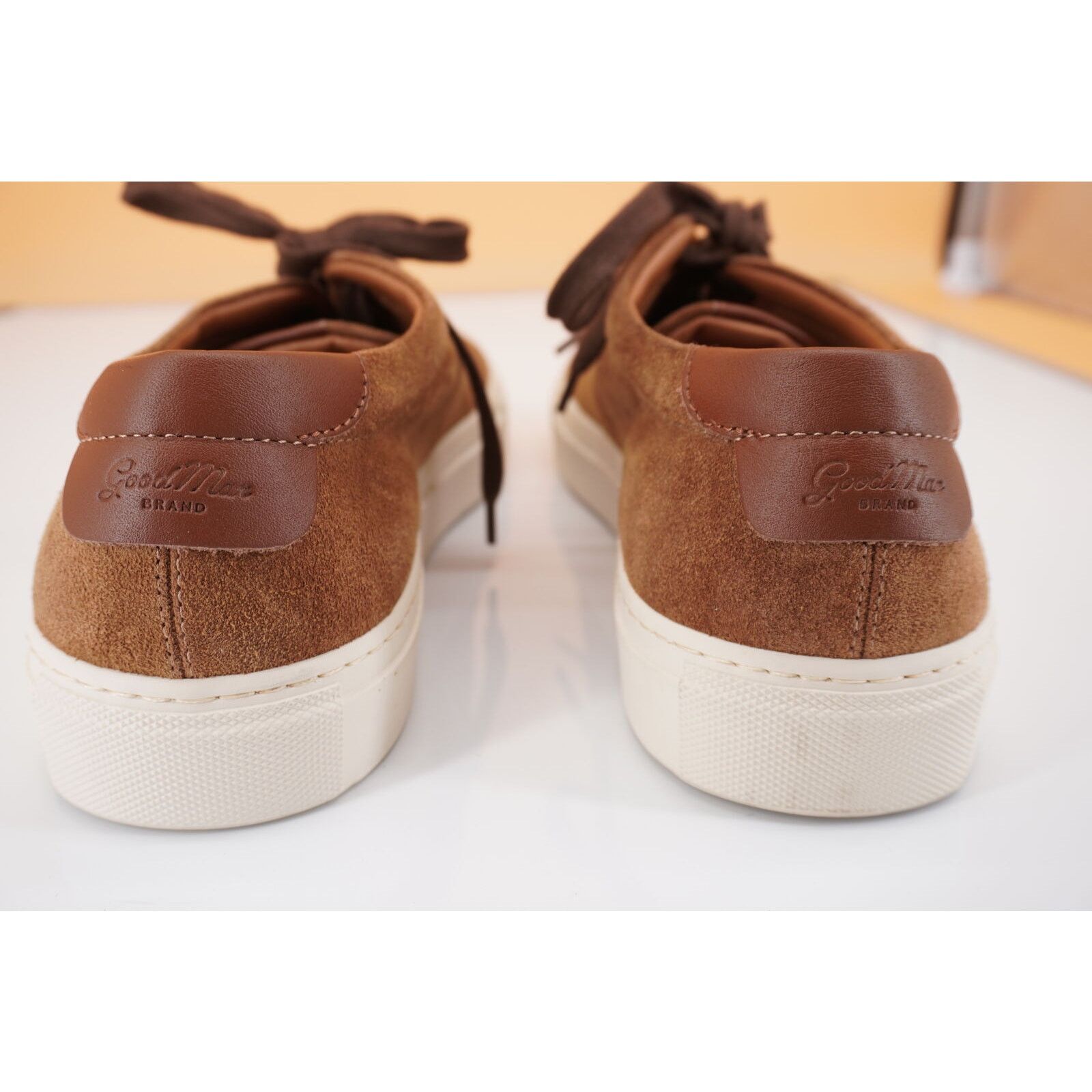 Good Man Brand Good Man Brand Edge Lo Brown Suede Top Sneakers SZ 11 $275 Size US 11 / EU 44 - 4 Thumbnail