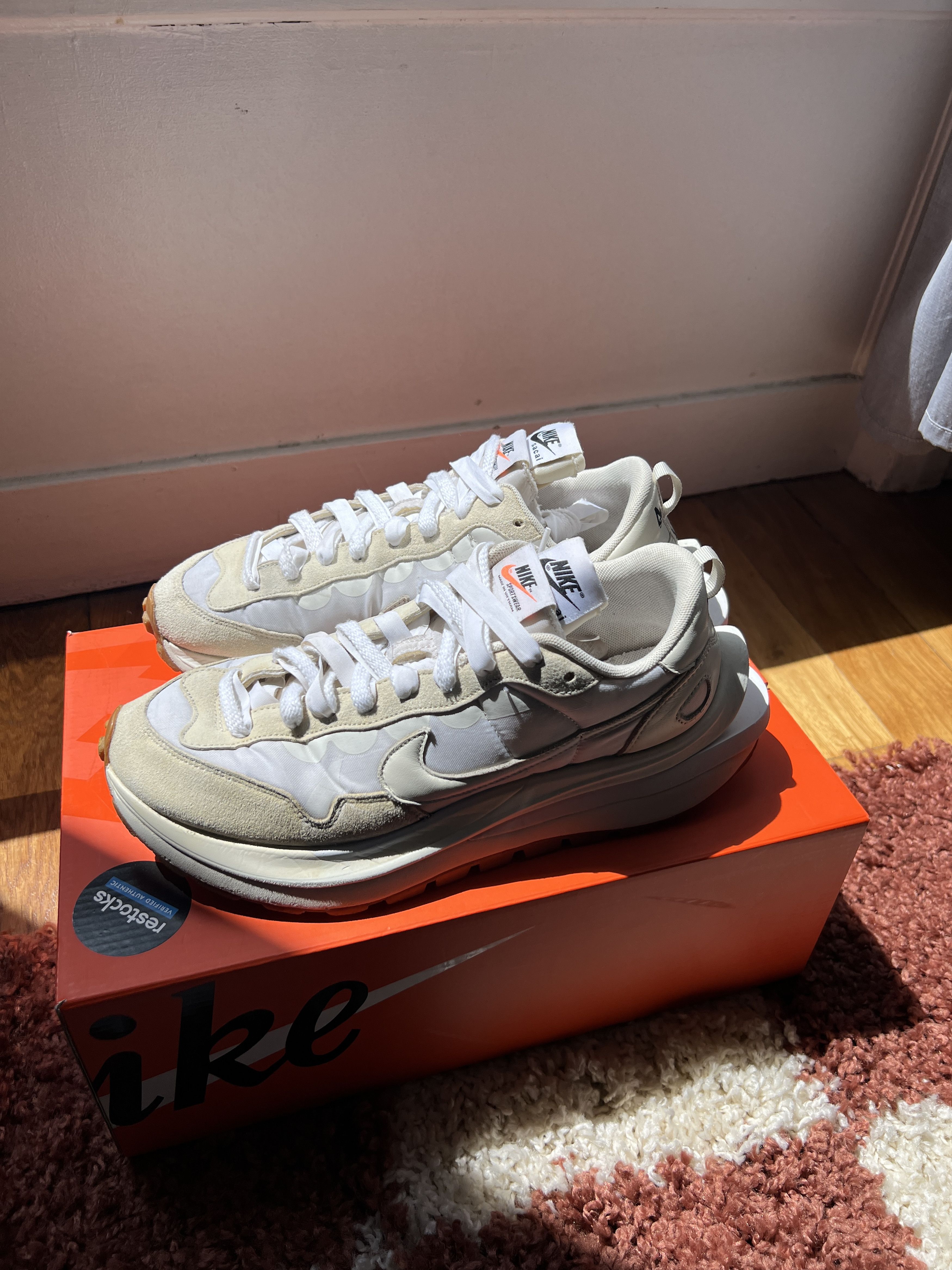 Nike Nike x Sacai Vaporwaffle Size US 11 / EU 44 - 2 Thumbnail