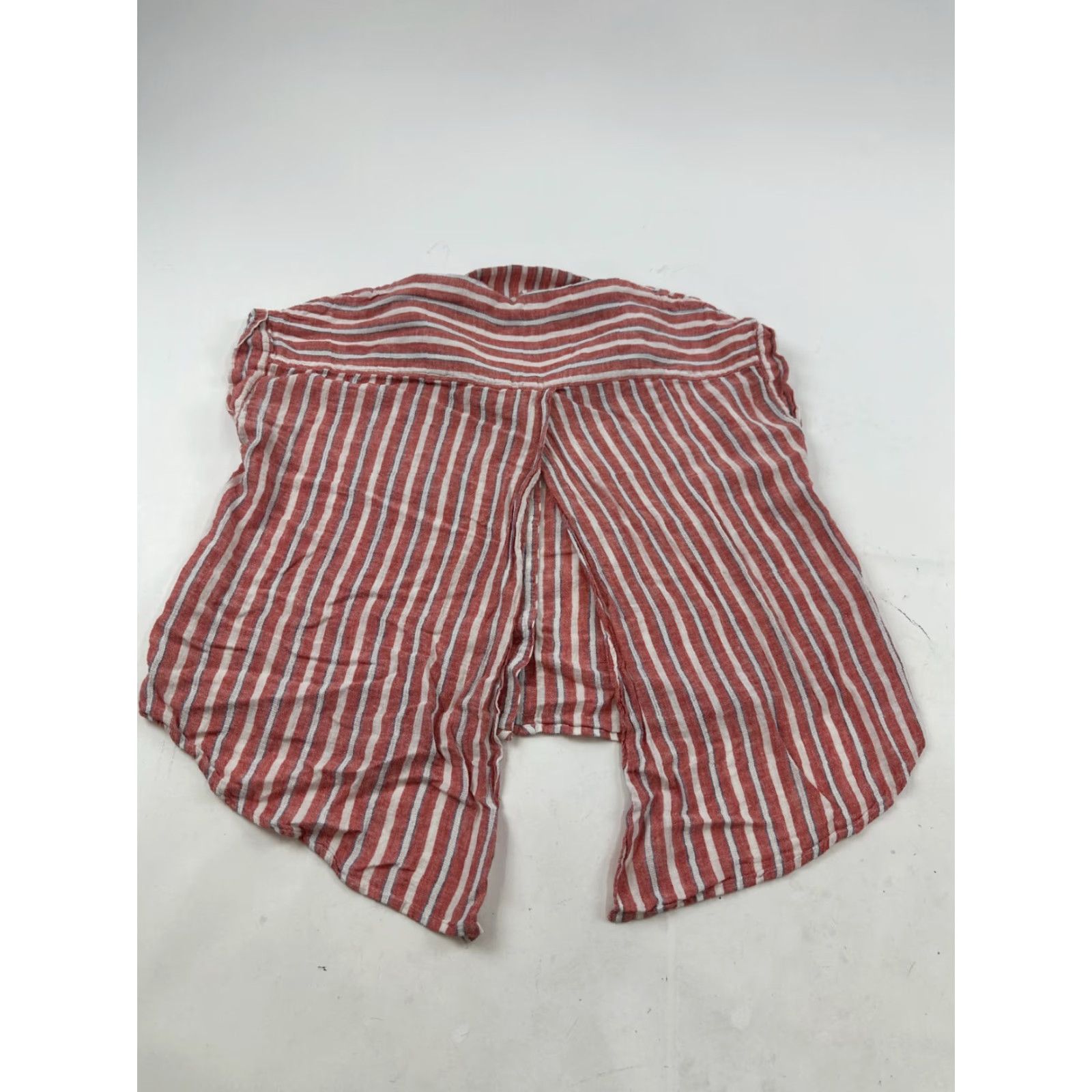 Lucky Brand Lucky Brand Shirt Women Large Red White Striped Sleeveless Open Back Button Up Size L / US 10 / IT 46 - 2 Thumbnail