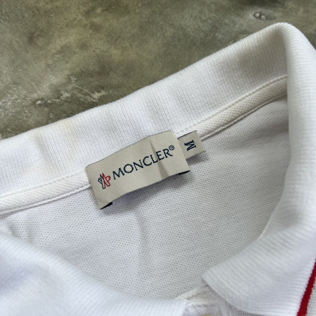 Moncler Moncler Polo Shirt Size M / US 6-8 / IT 42-44 - 6 Thumbnail